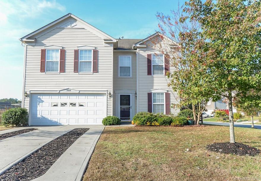 Huge, fenced, corner lot! Open and functional floor plan with space for everything! TONS of storage!! Custom storage in living room/dining room. Master bedroom has extra space for a sitting area or office area. Large bedrooms and closets. Additional storage closet on 2nd floor. This home is a blank canvas!