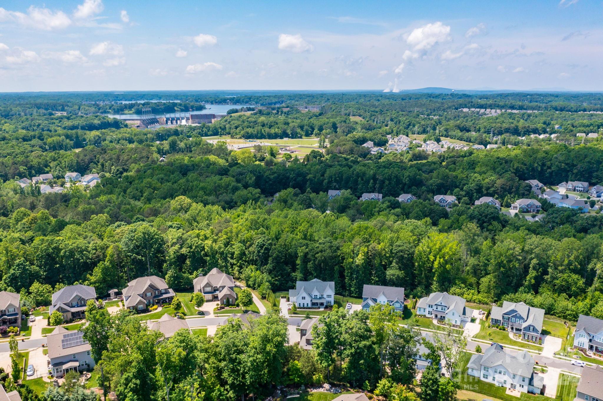 The Manors at Lake Ridge - Residential
