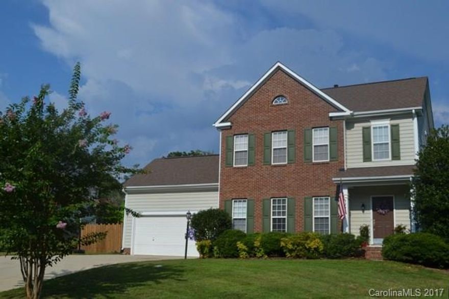 Fabulous home in highly sought after Whitegrove. Great open floor plan downstairs makes it easy for entertaining.  Formal dining room, great room has fireplace/gas logs.  Large master bedroom on second level.  Amazing fenced back yard which has irrigation.  Newer dishwasher, carpet, hot water heater and garage door.