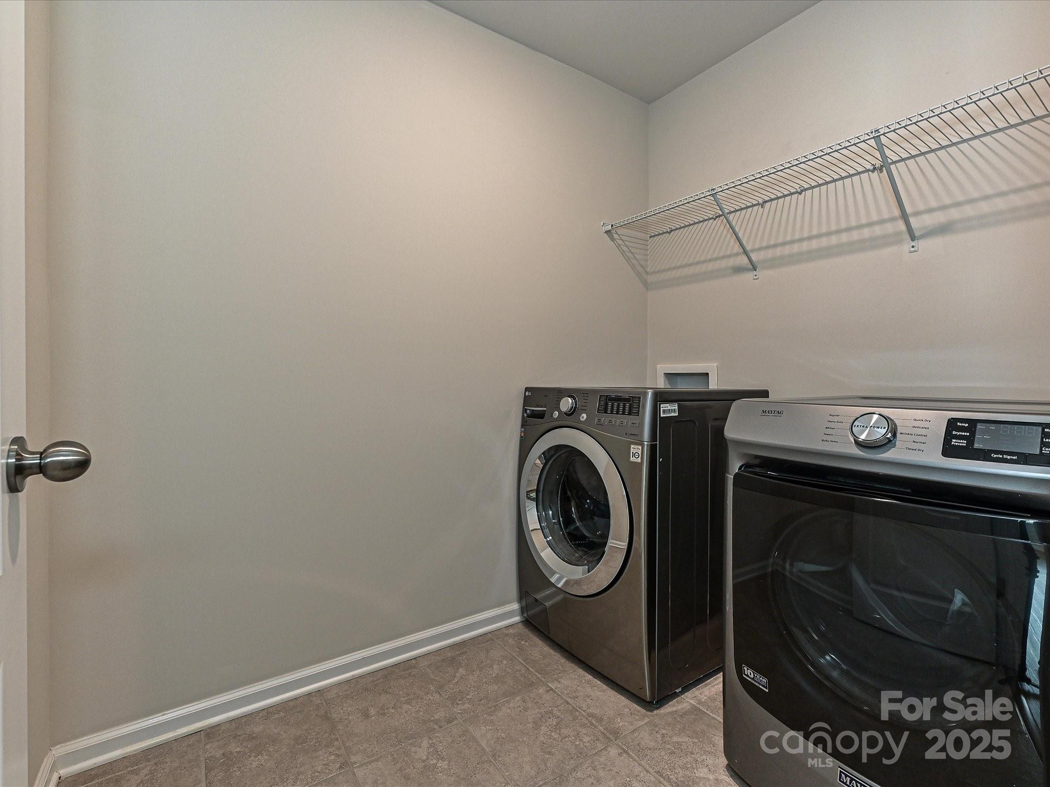 The Palisades - Residential