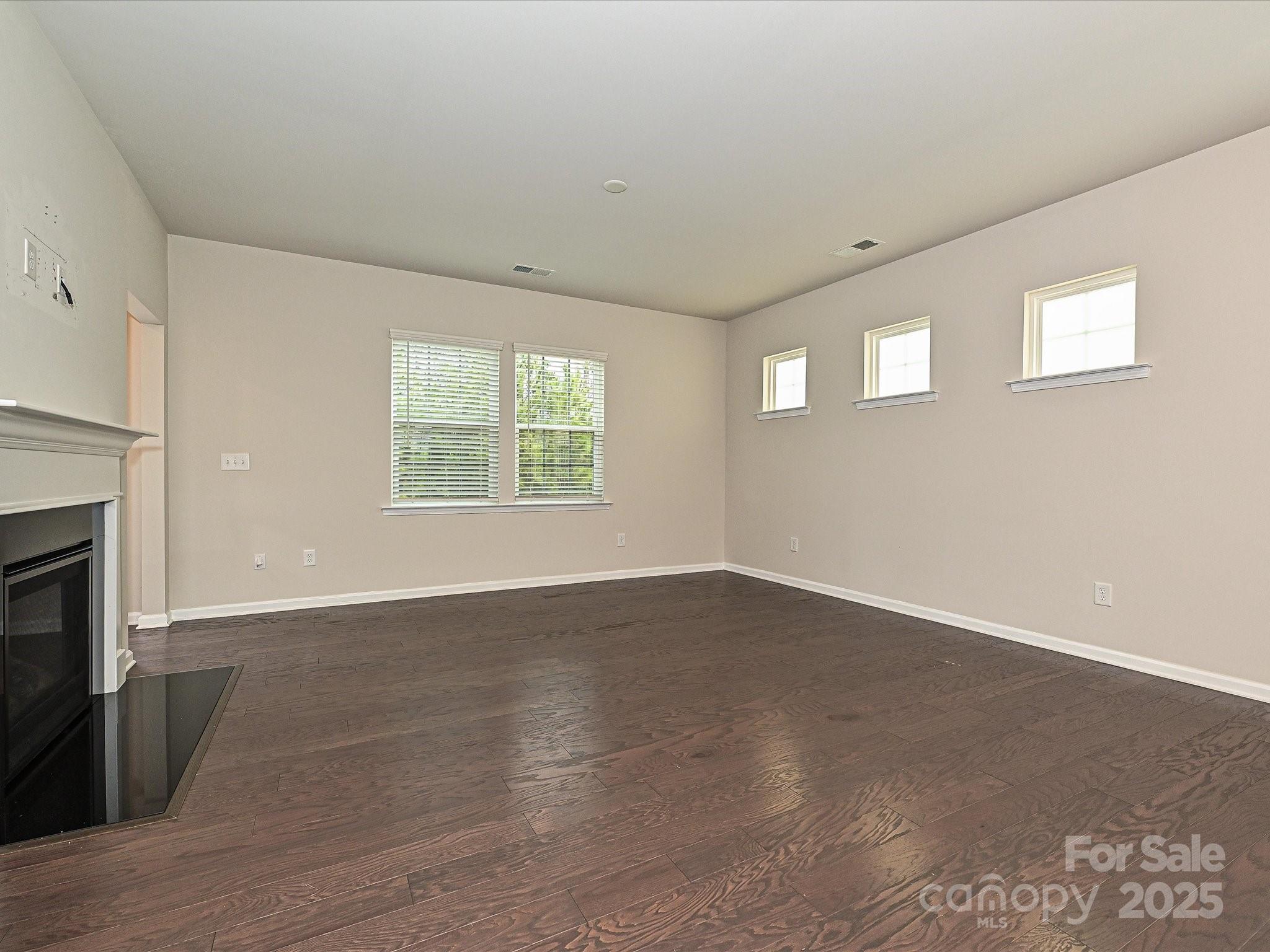 The Palisades - Residential