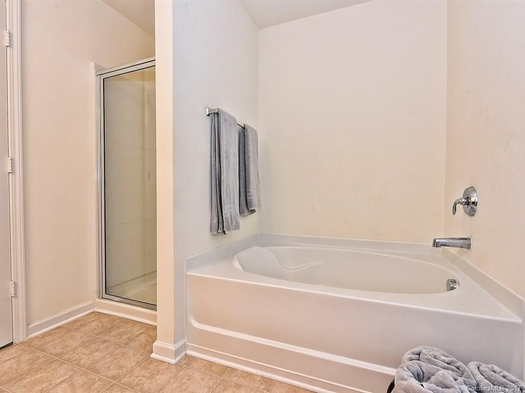 Reid Pointe - Residential