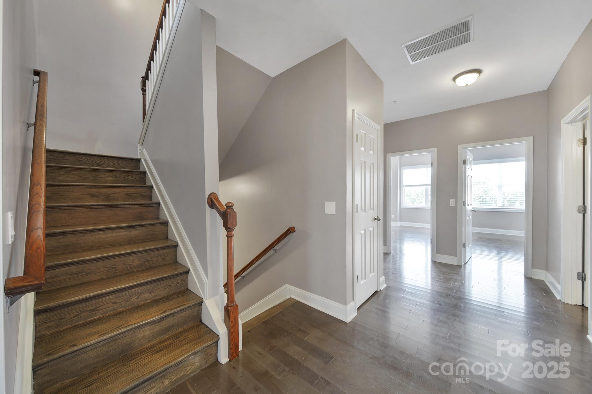 Lake Shore - Residential