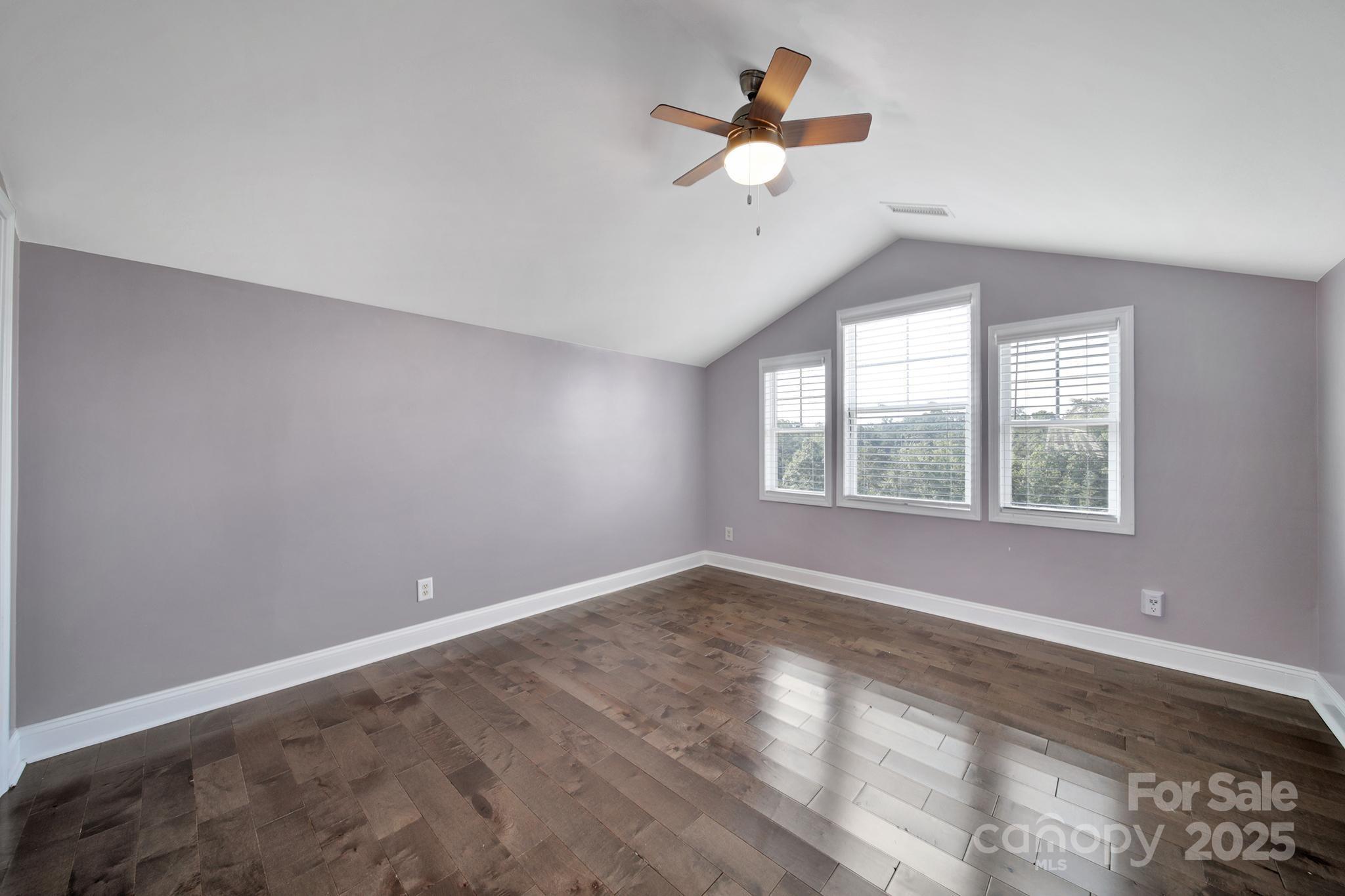 Lake Shore - Residential