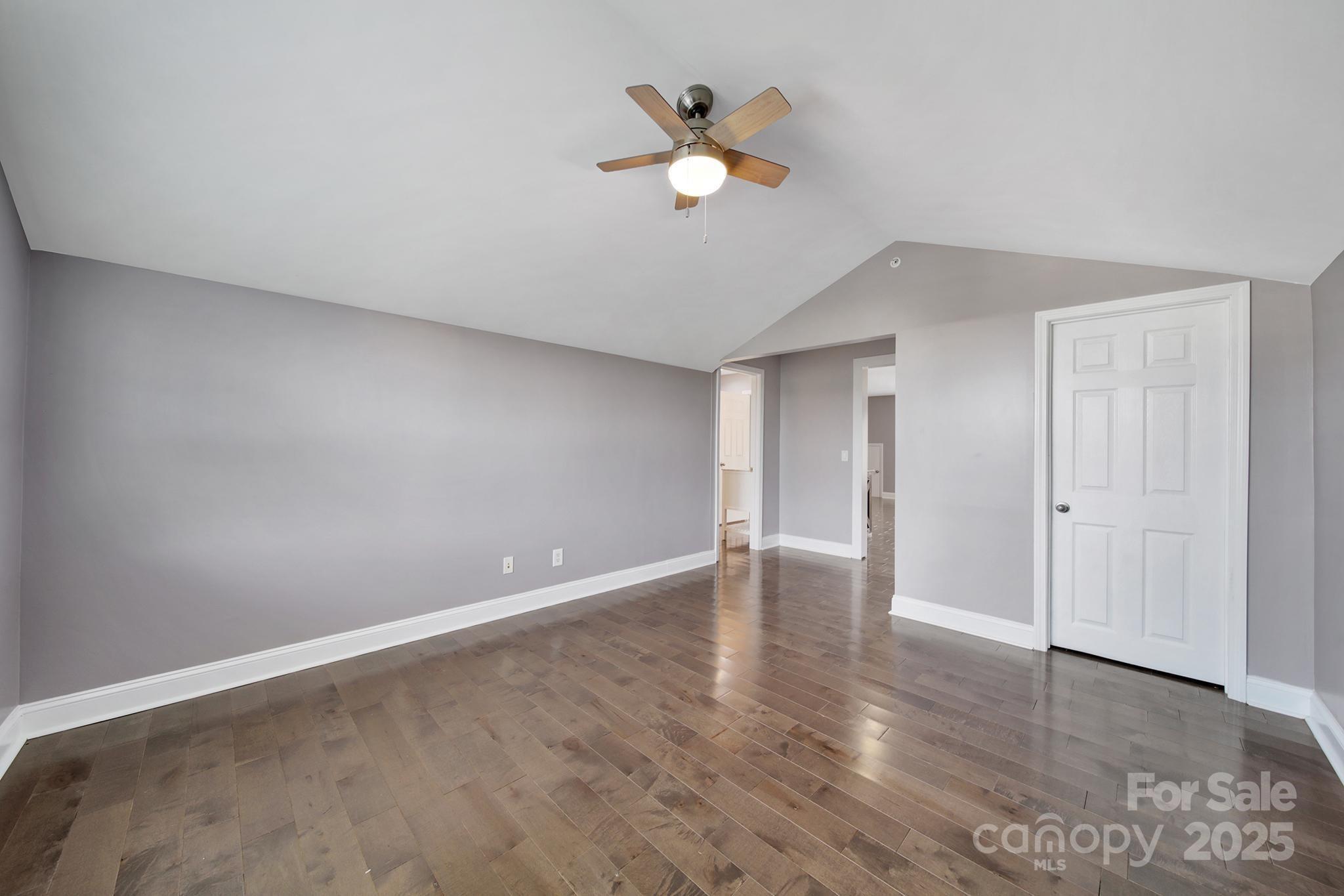 Lake Shore - Residential