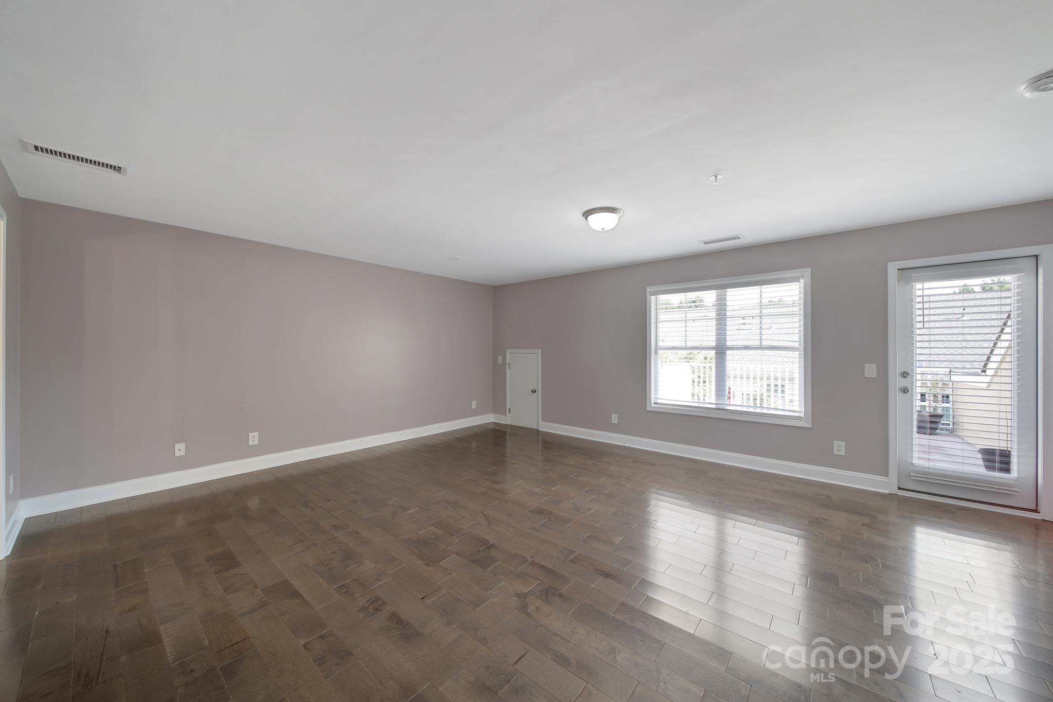 Lake Shore - Residential