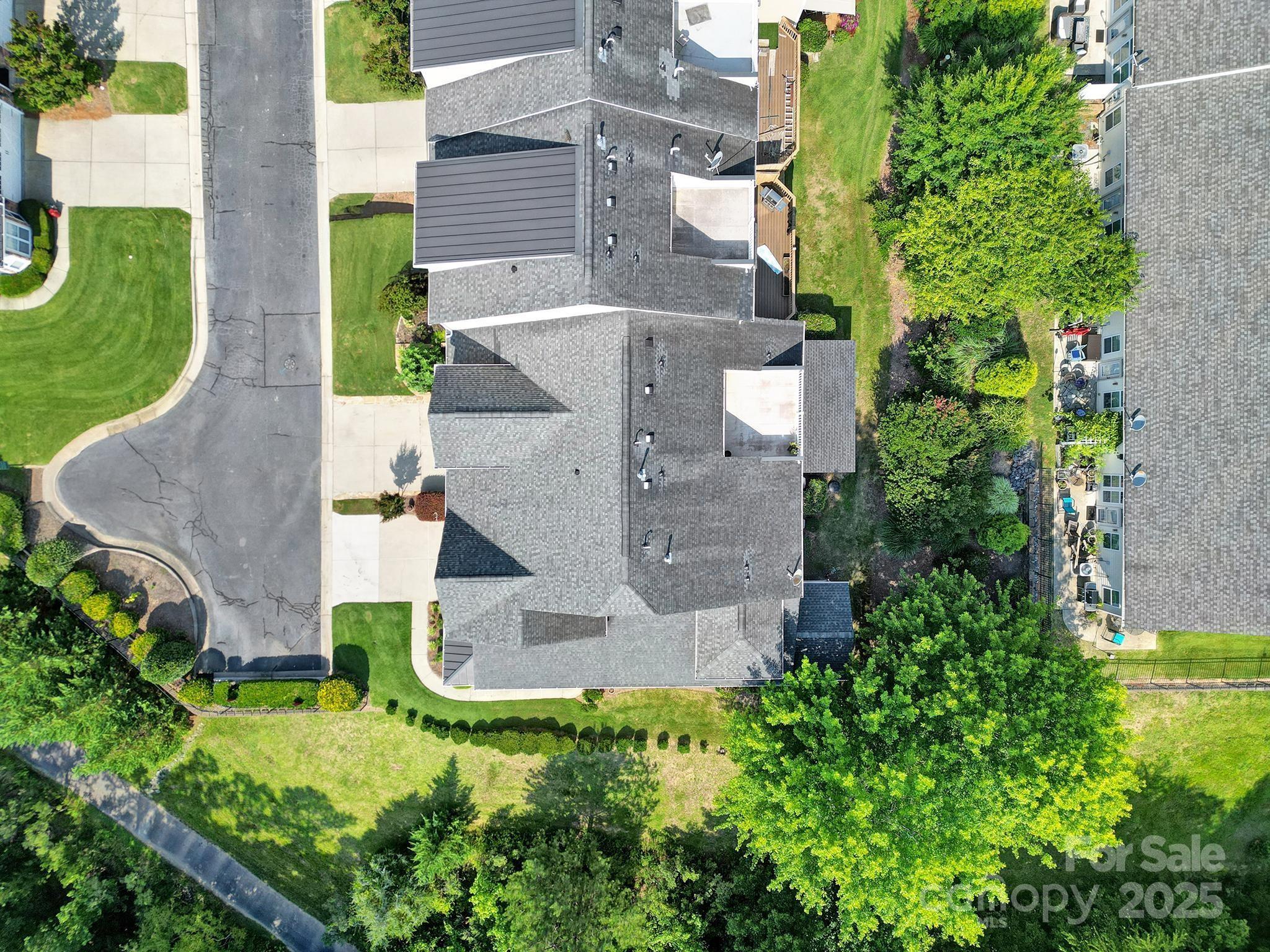 Lake Shore - Residential