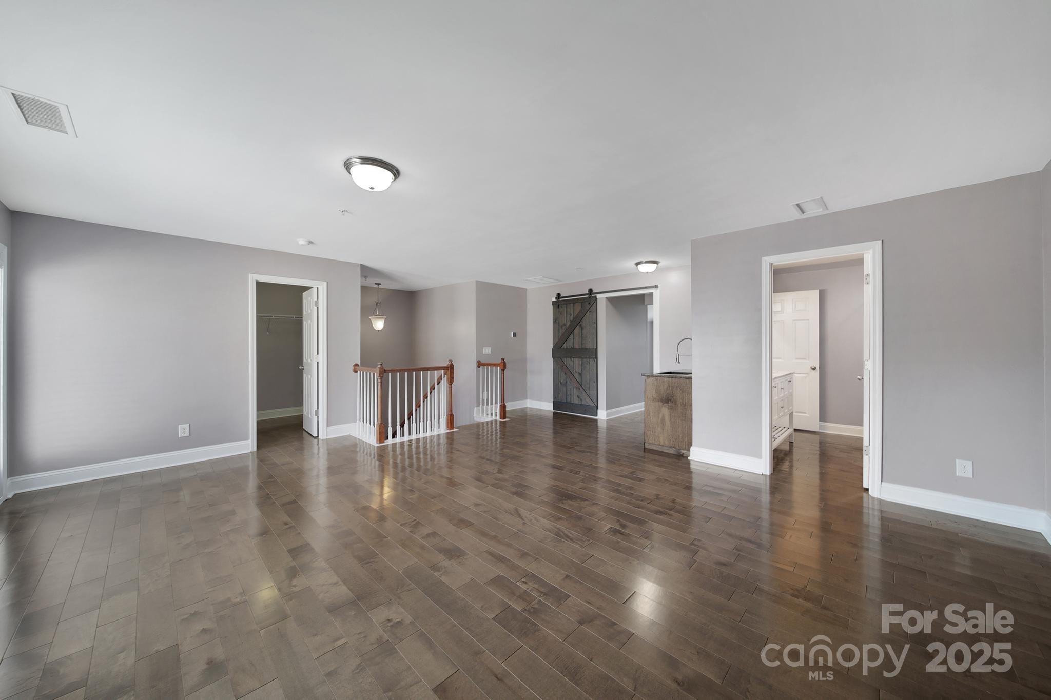 Lake Shore - Residential