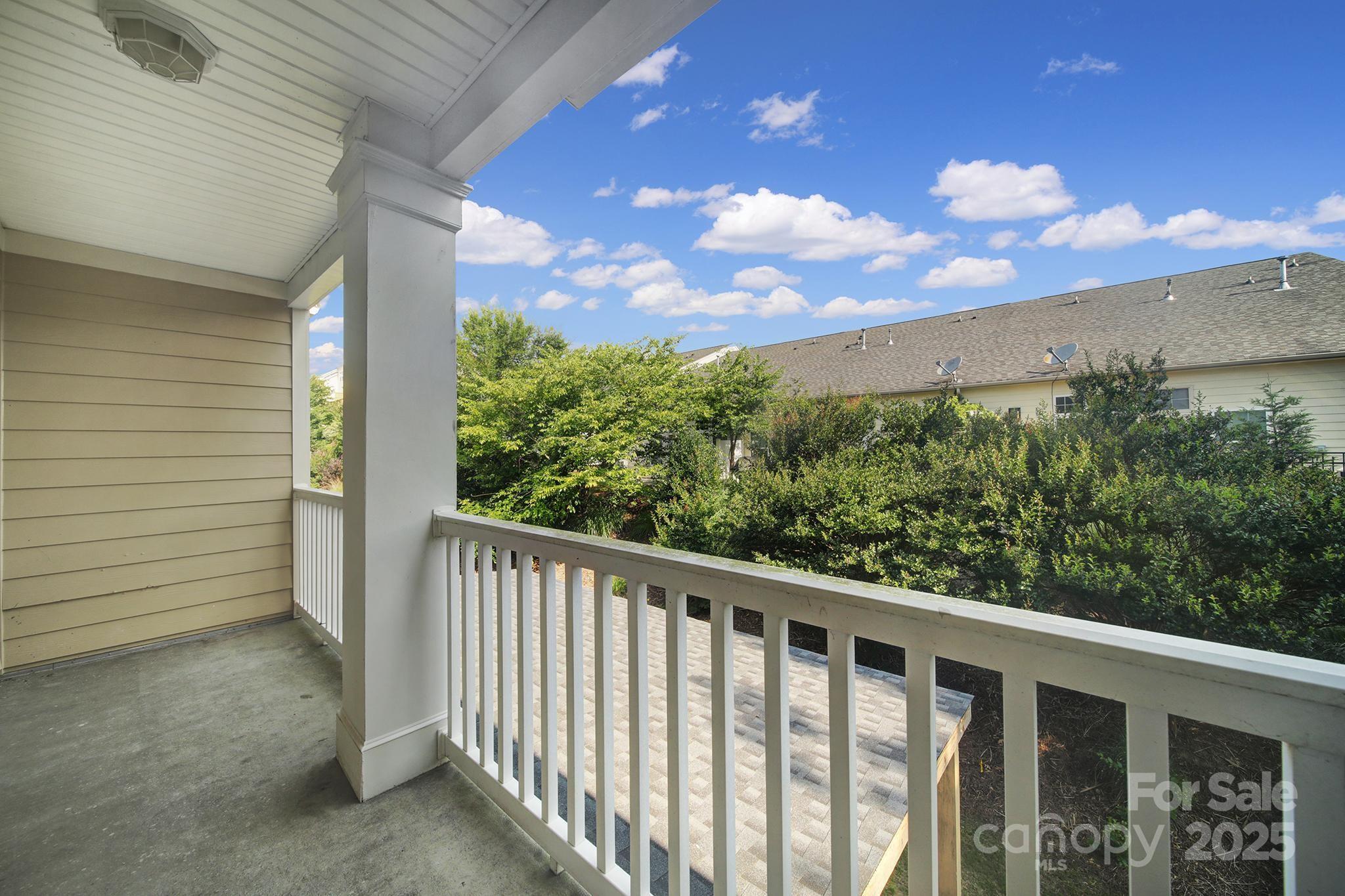 Lake Shore - Residential