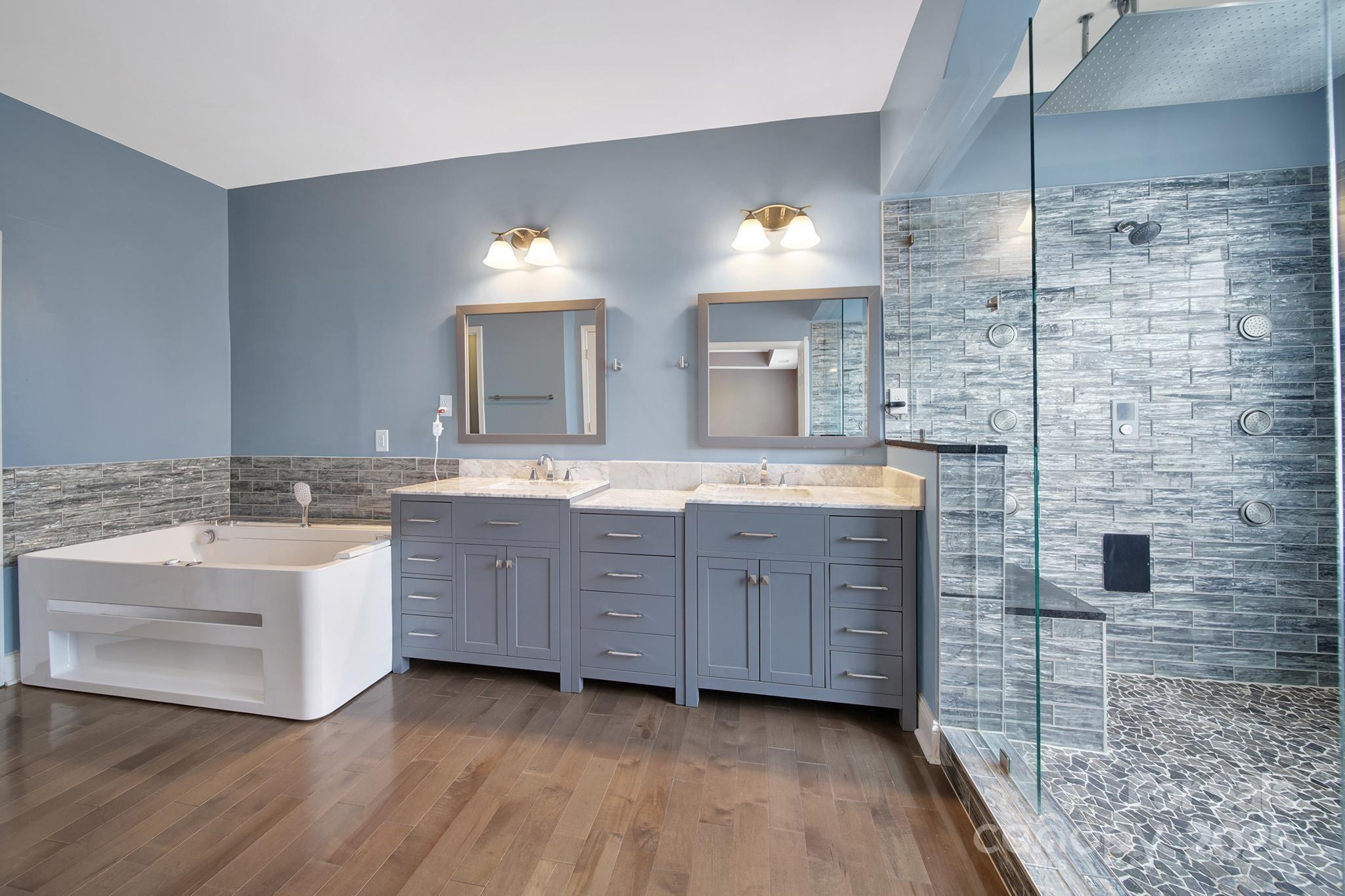 Lake Shore - Residential