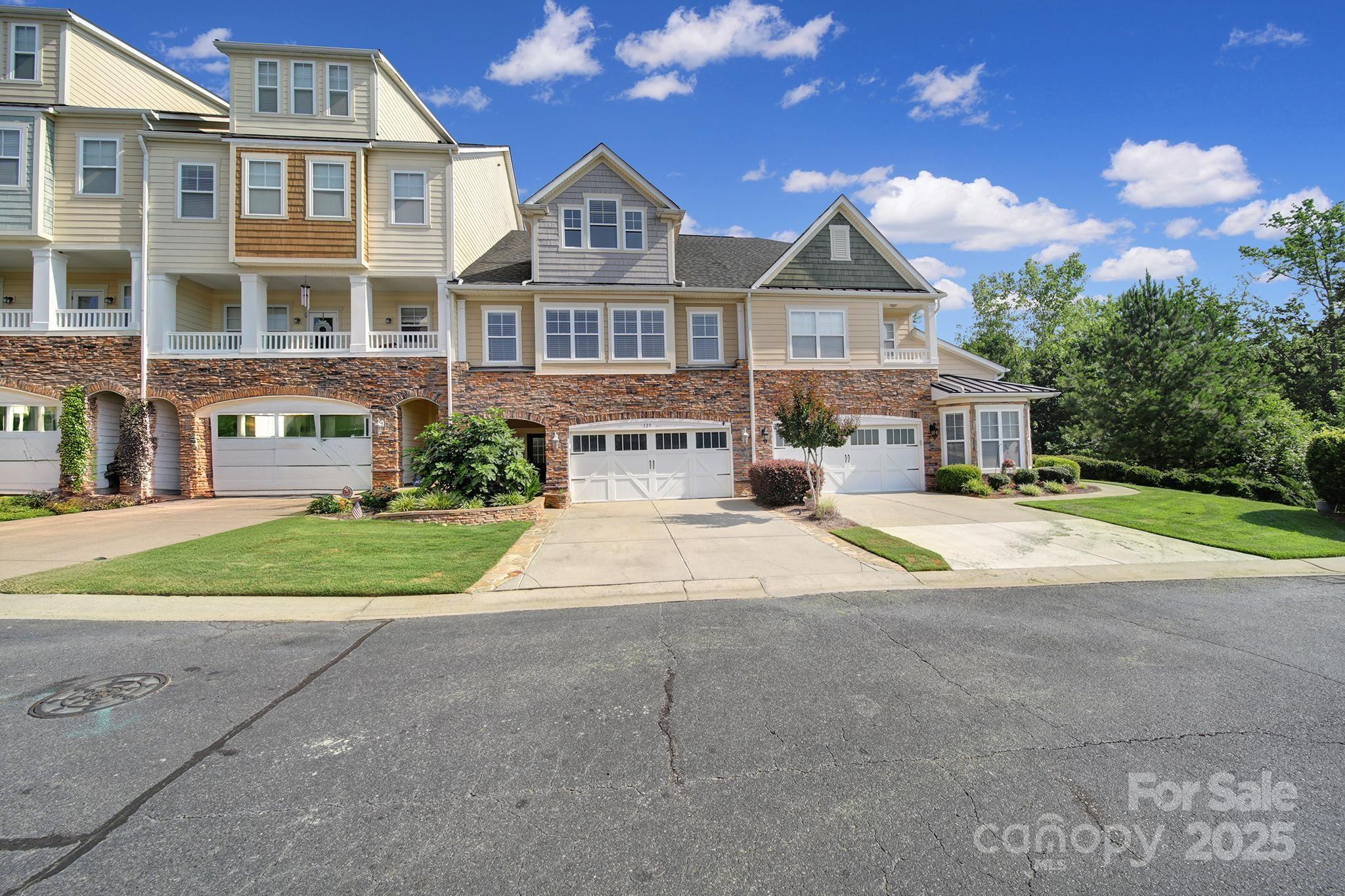 Lake Shore - Residential