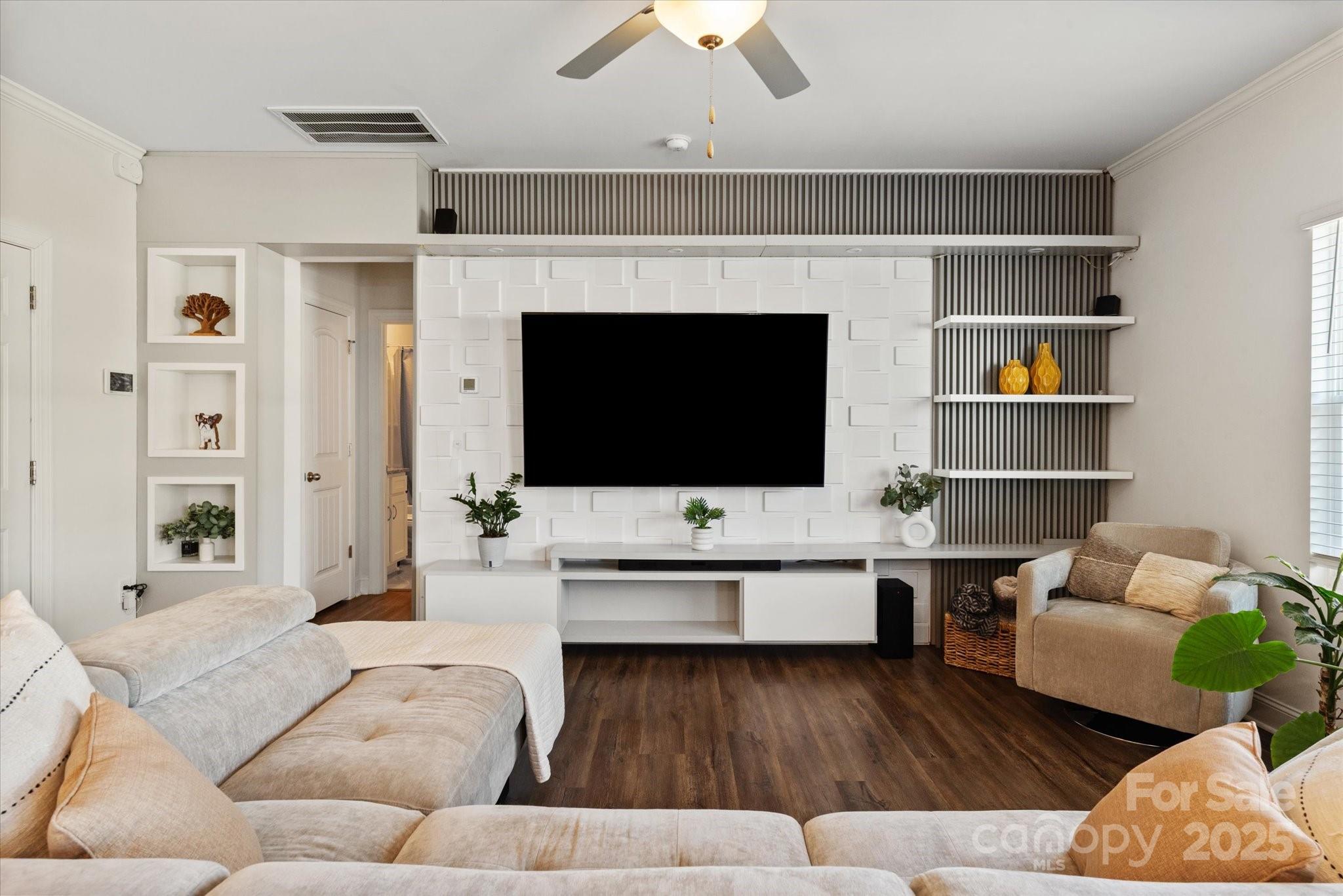 3637 Allenby Place