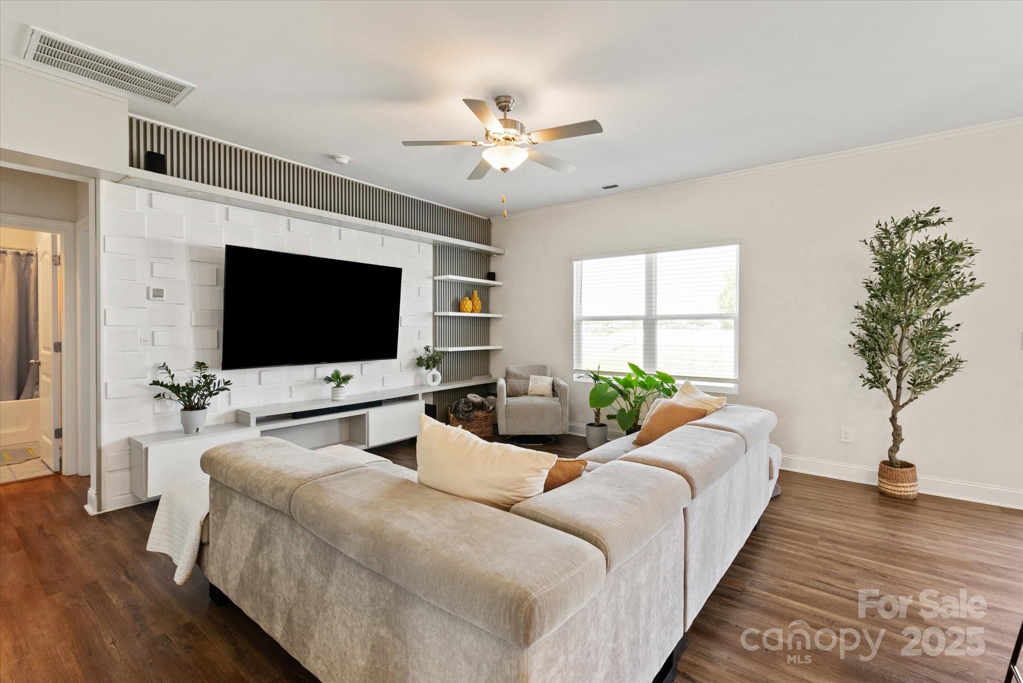 3637 Allenby Place