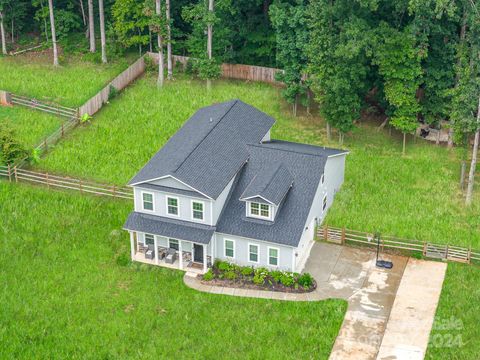 A home in Waxhaw