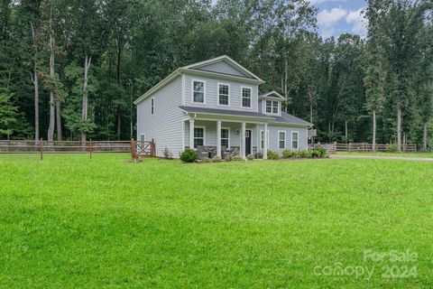 A home in Waxhaw