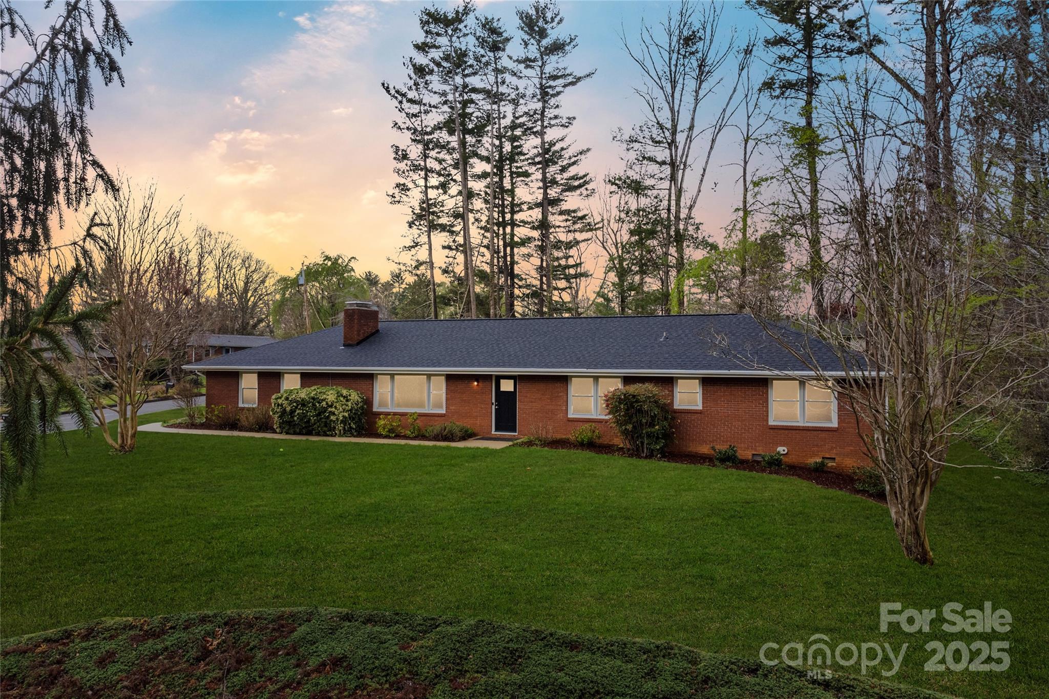 2 Fawn Drive