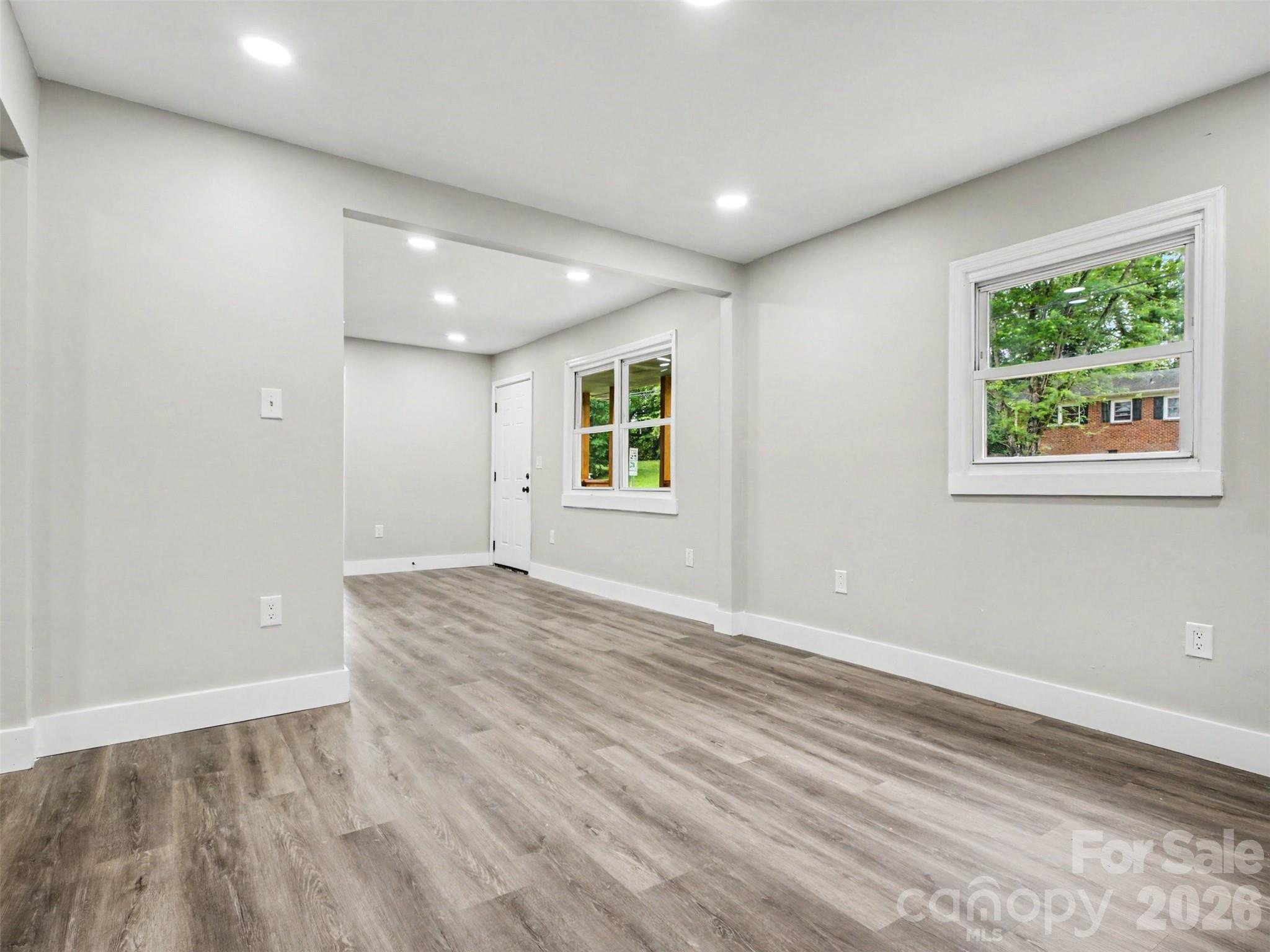 149 Melrose Drive SW