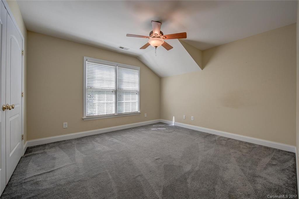 Creekside Estates - Residential