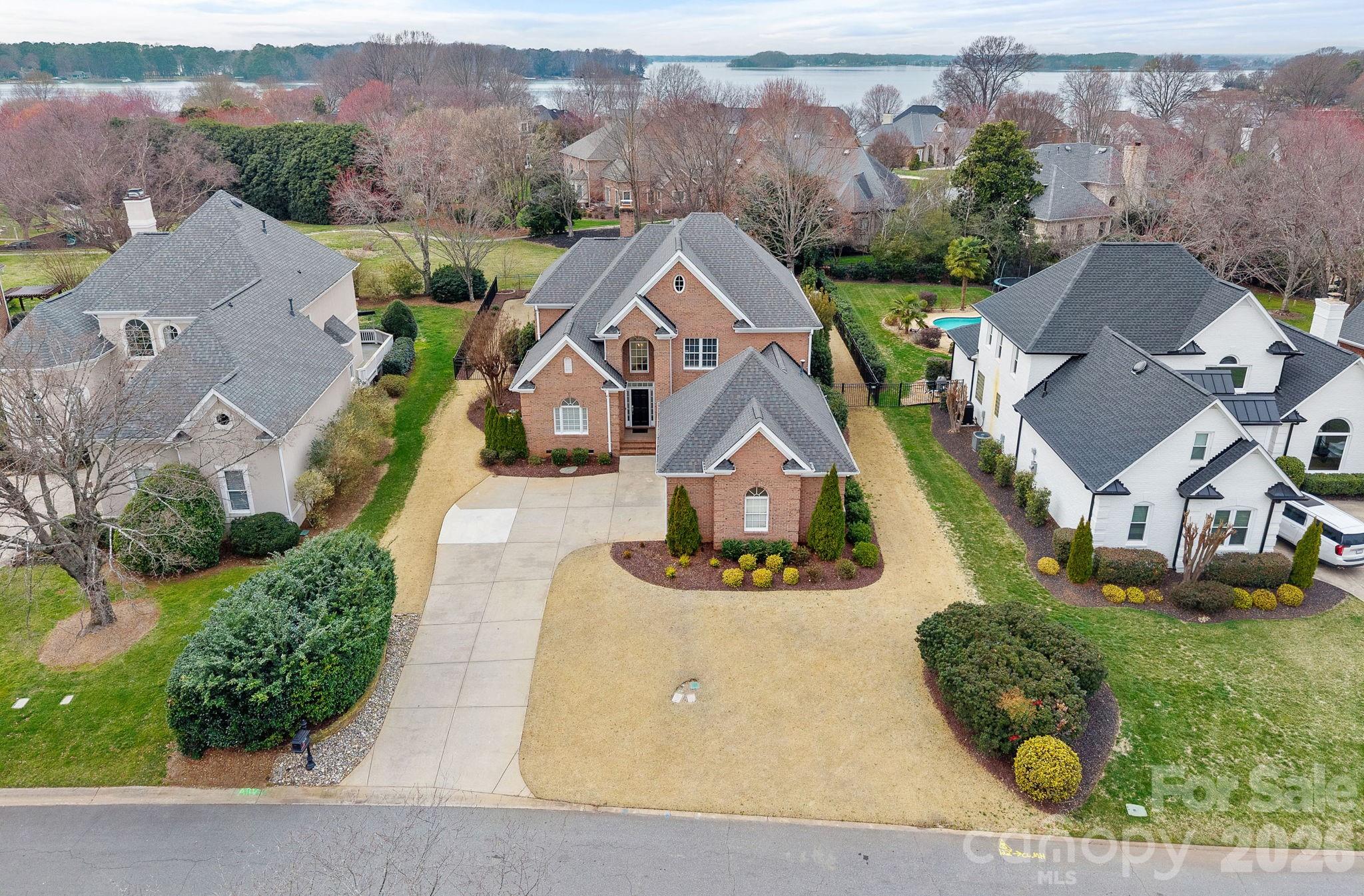 Sterling Pointe - Residential