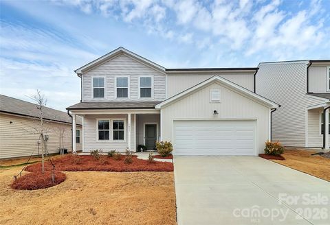 7013 Gale Force Lane Charlotte NC 28216