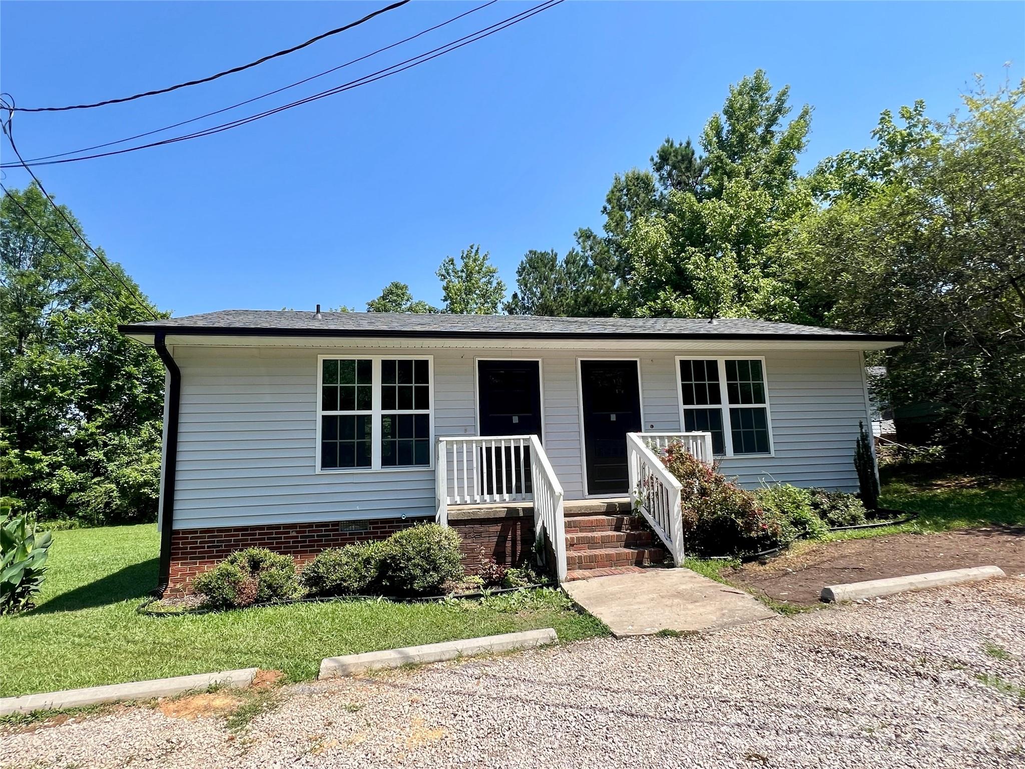 1316 - 1318 Old Landsford Road