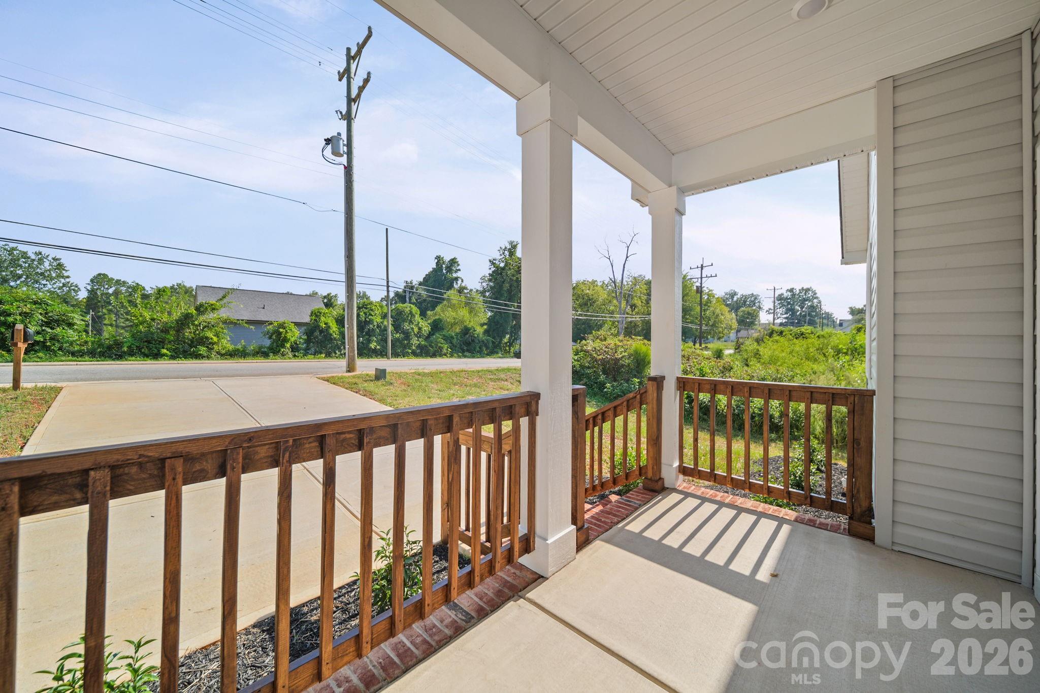 299 N Long Street
