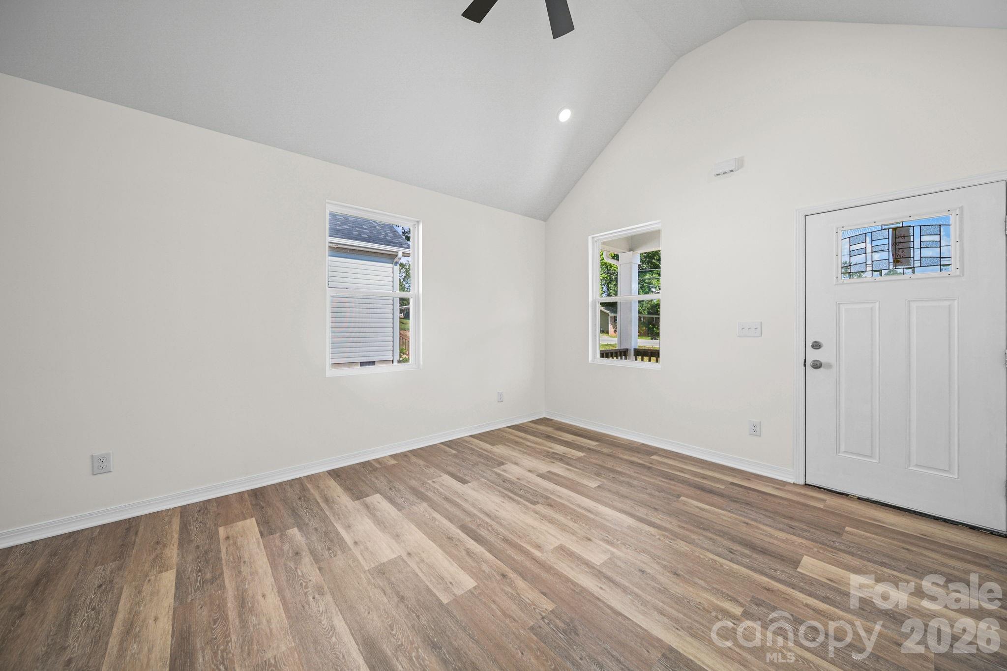 299 N Long Street