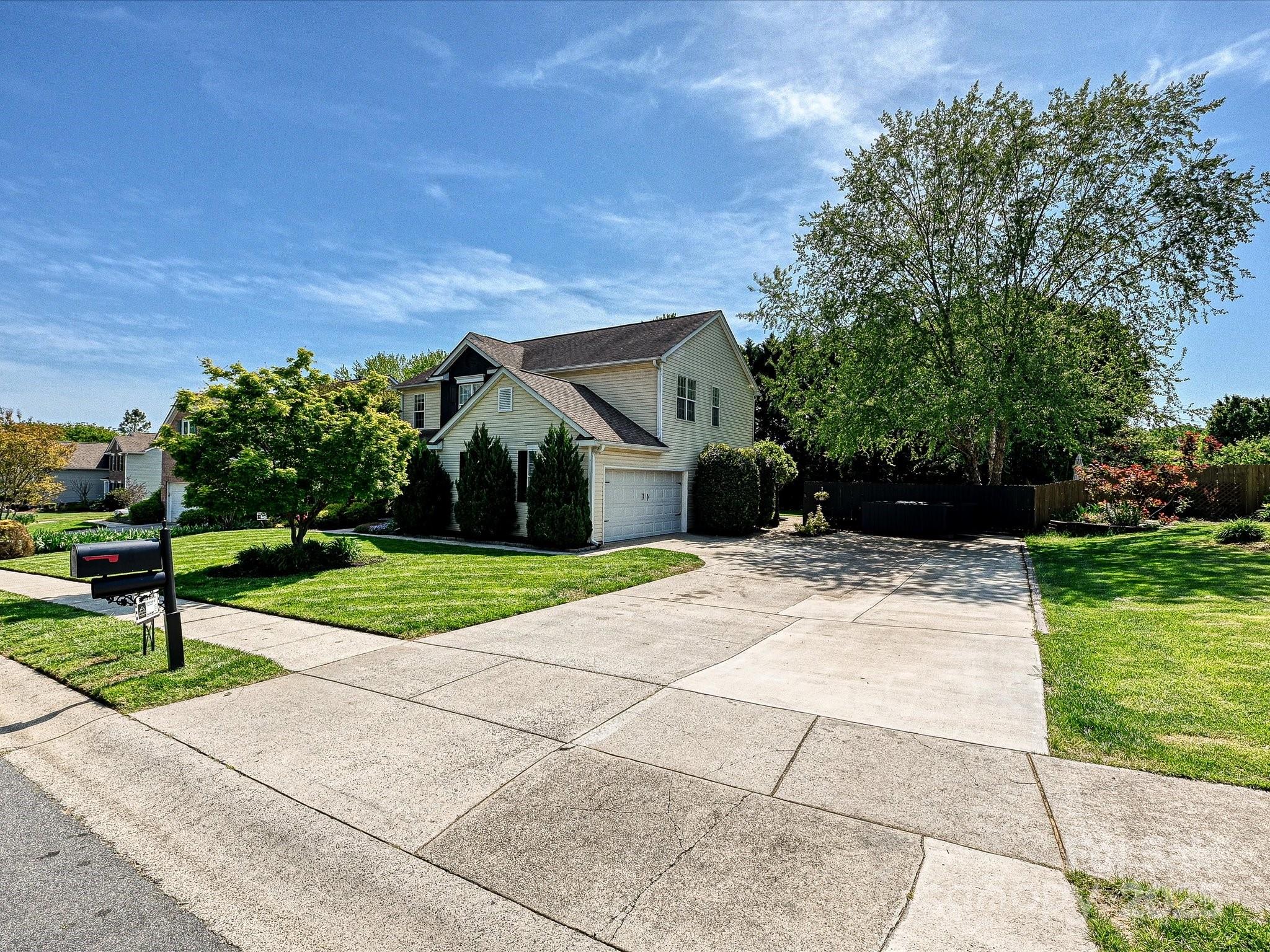 Highland Creek - Residential