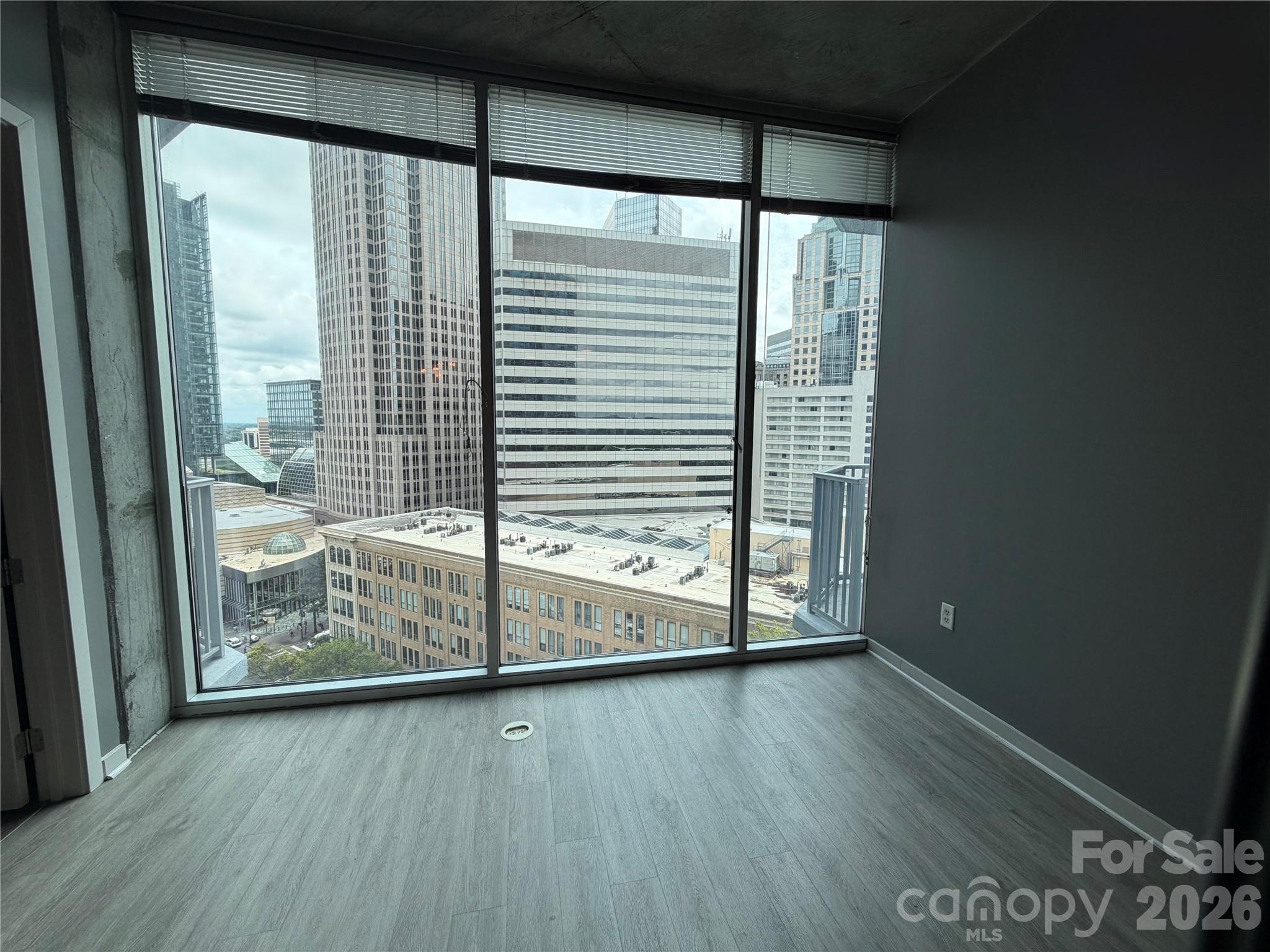 210 N Church Street 1505