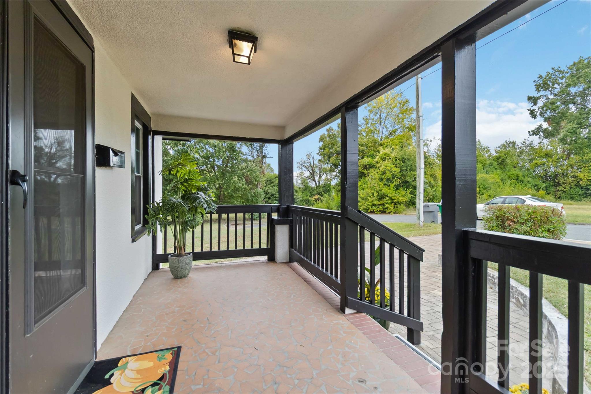 1309 Dearborn Avenue