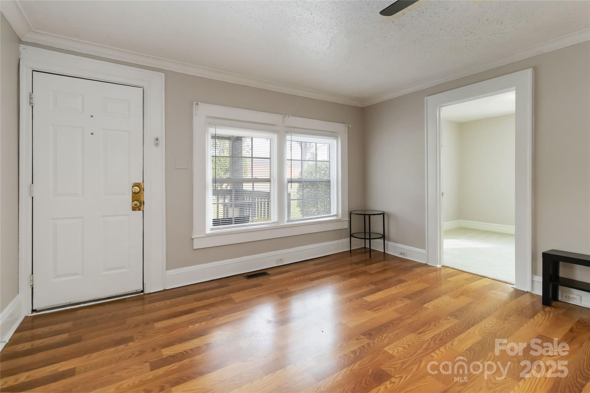 1309 Dearborn Avenue