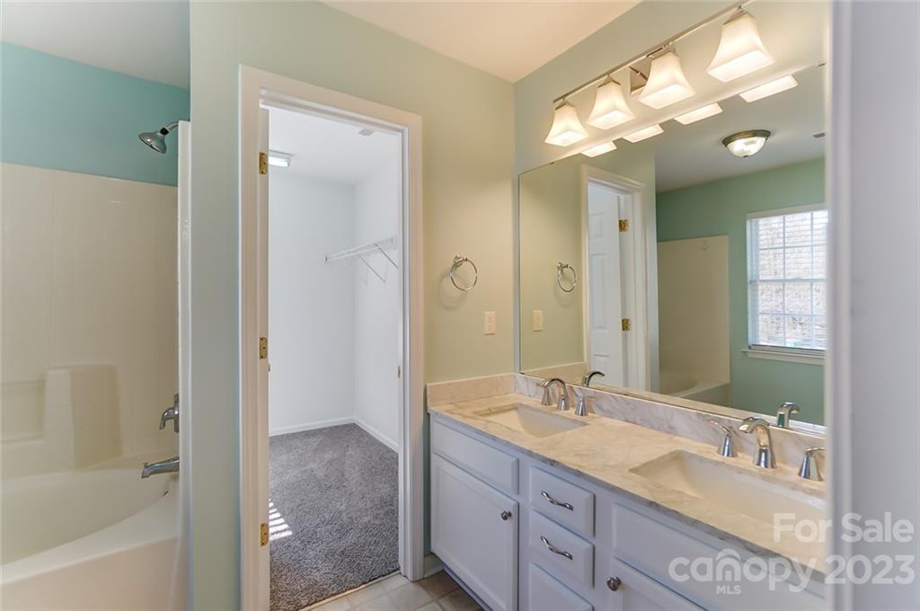 Davis Lake - Residential