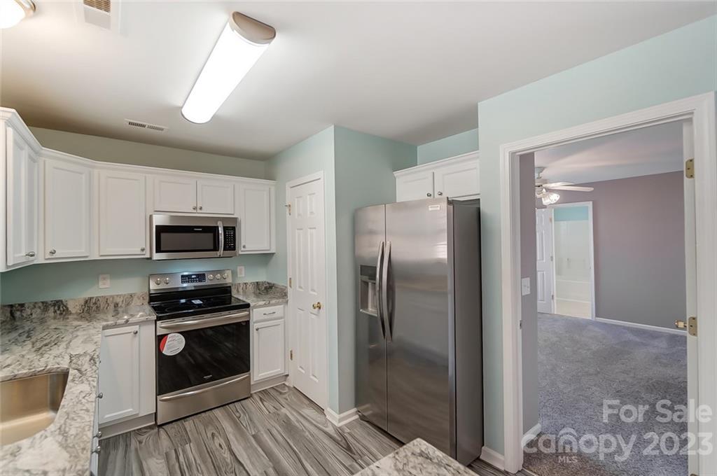 Davis Lake - Residential