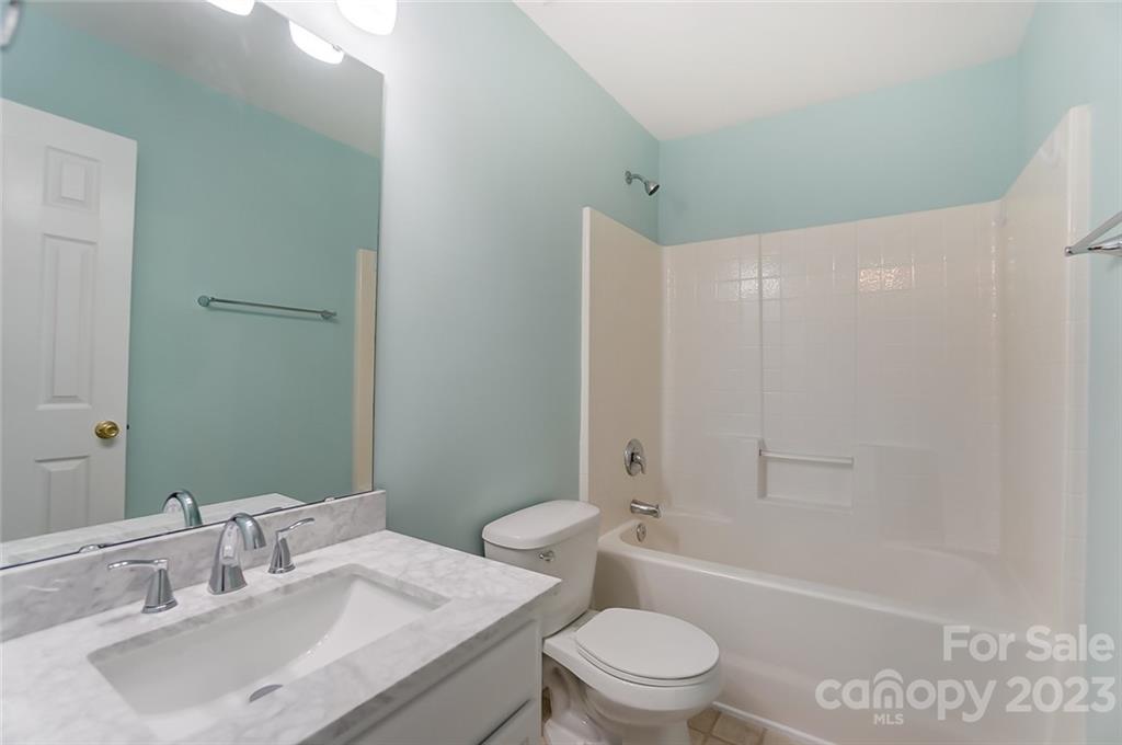 Davis Lake - Residential