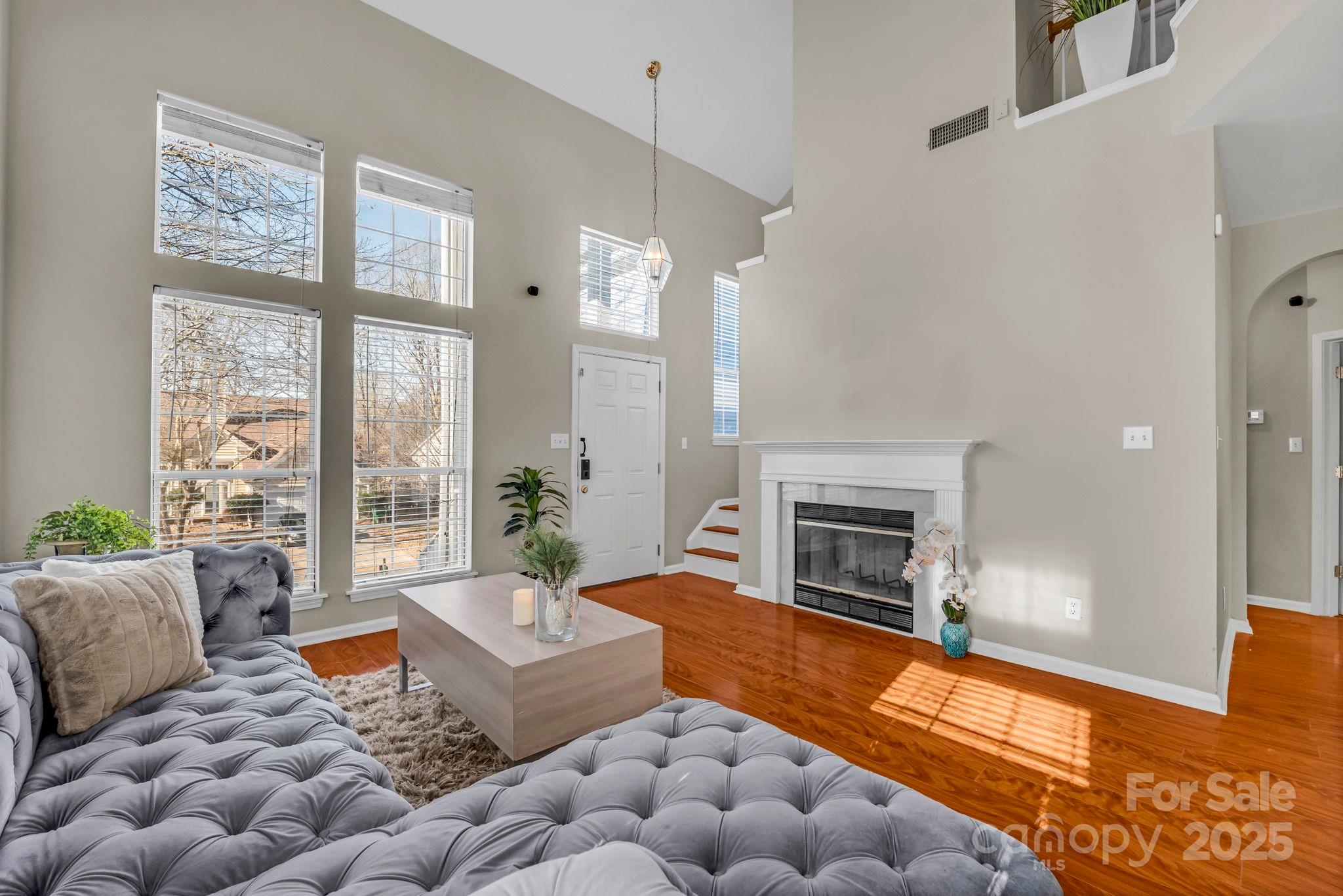 8622 Woodhill Manor Court