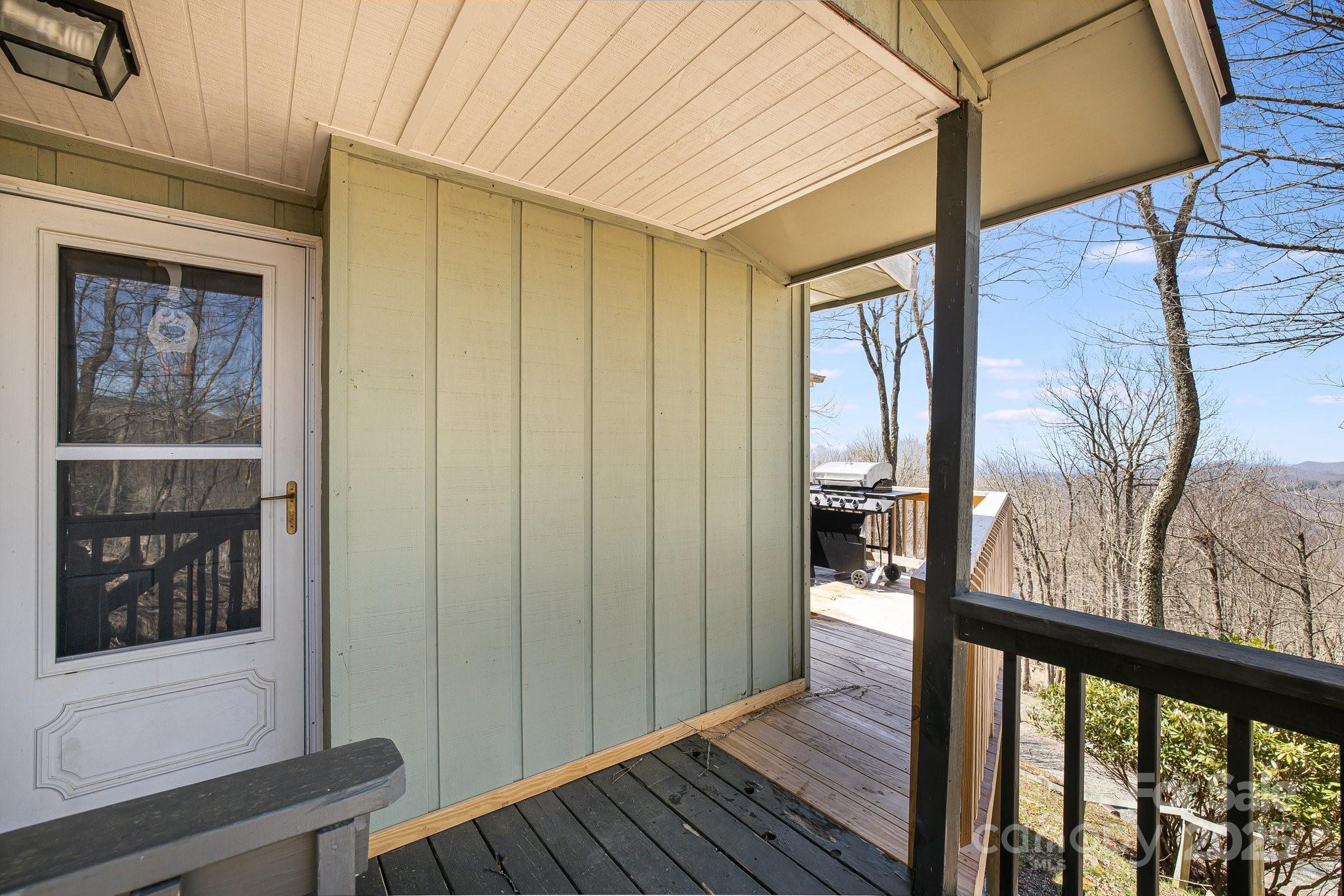 Wolf Laurel - Residential