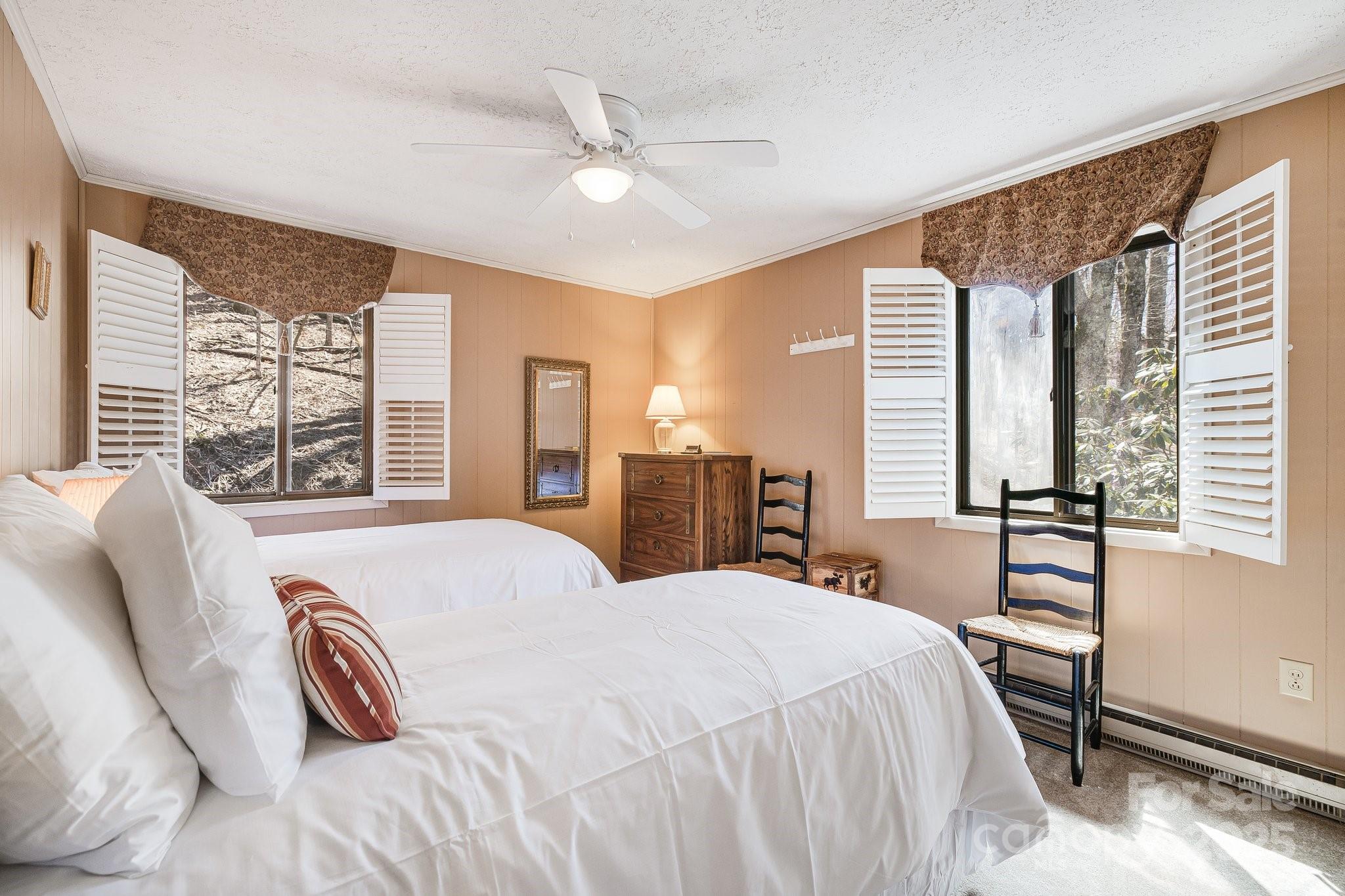 Wolf Laurel - Residential