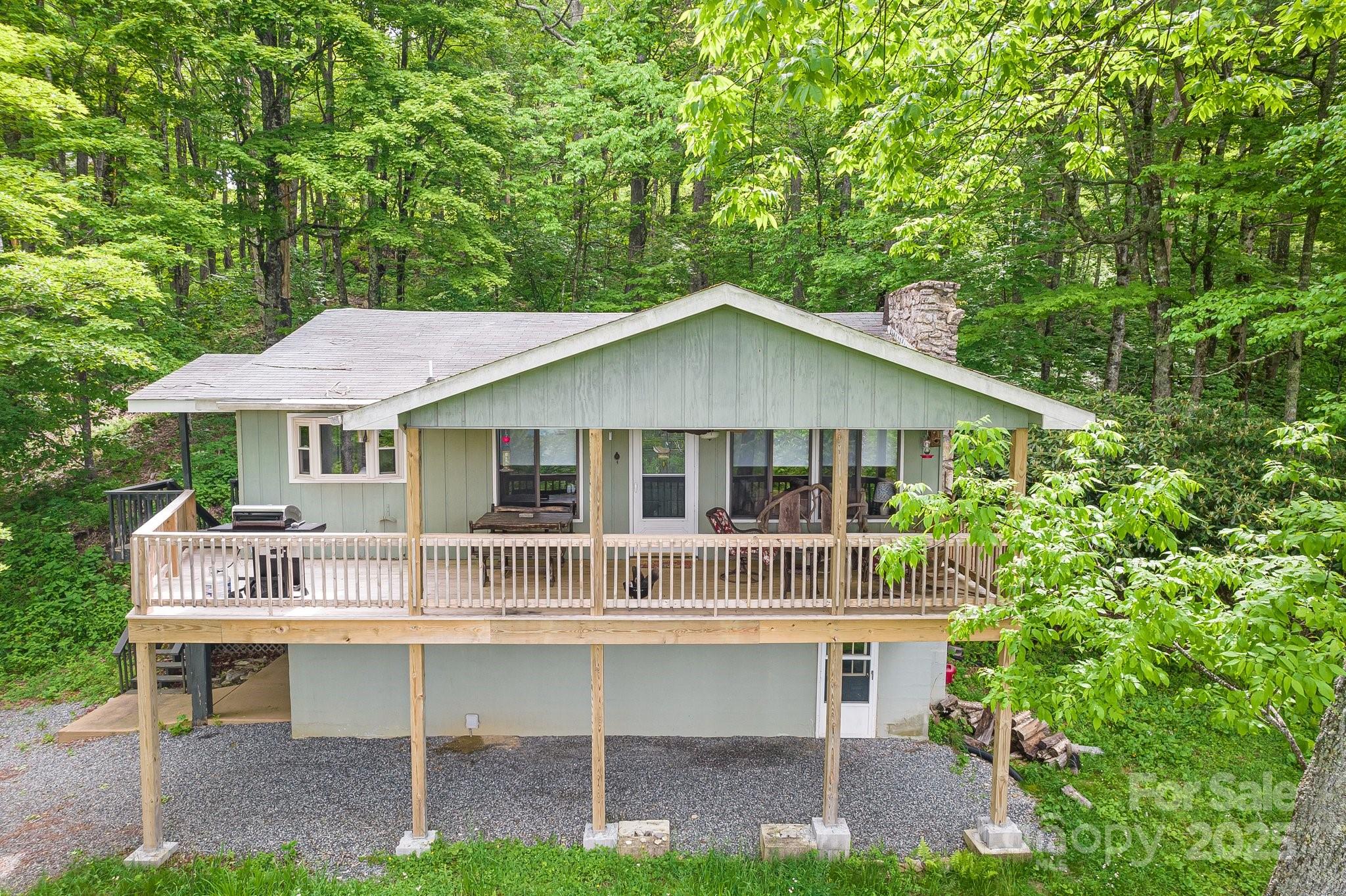 Wolf Laurel - Residential