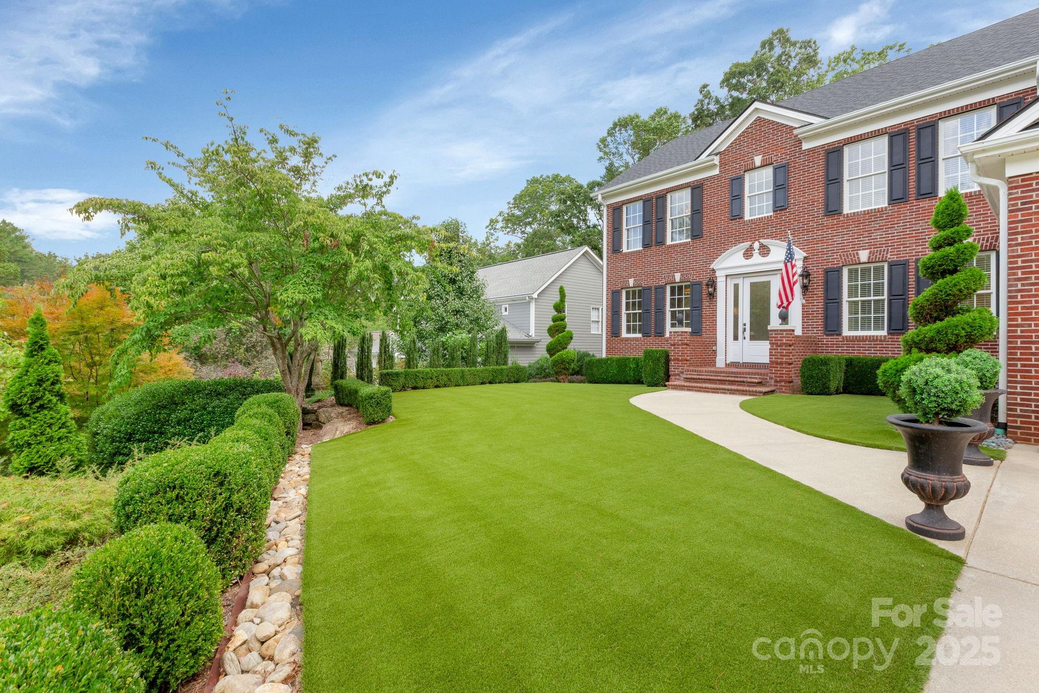 10 Ozark Spring Lane