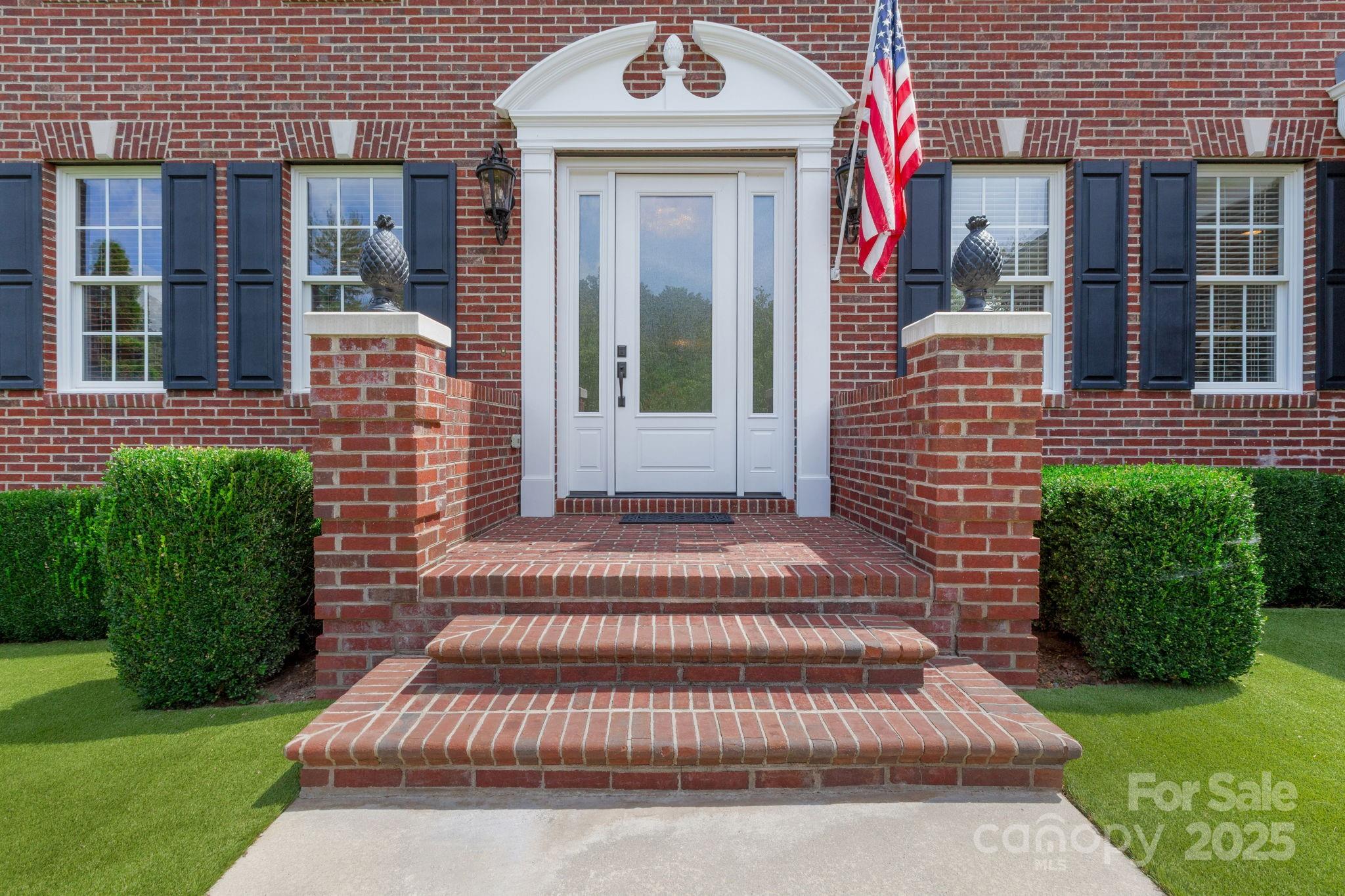10 Ozark Spring Lane