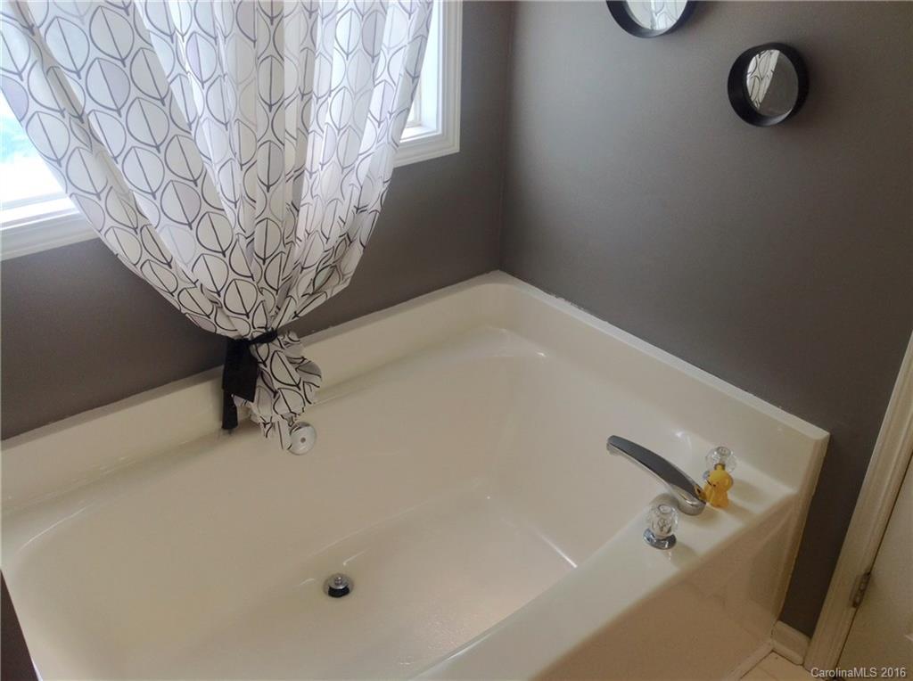 Highland Creek - Residential