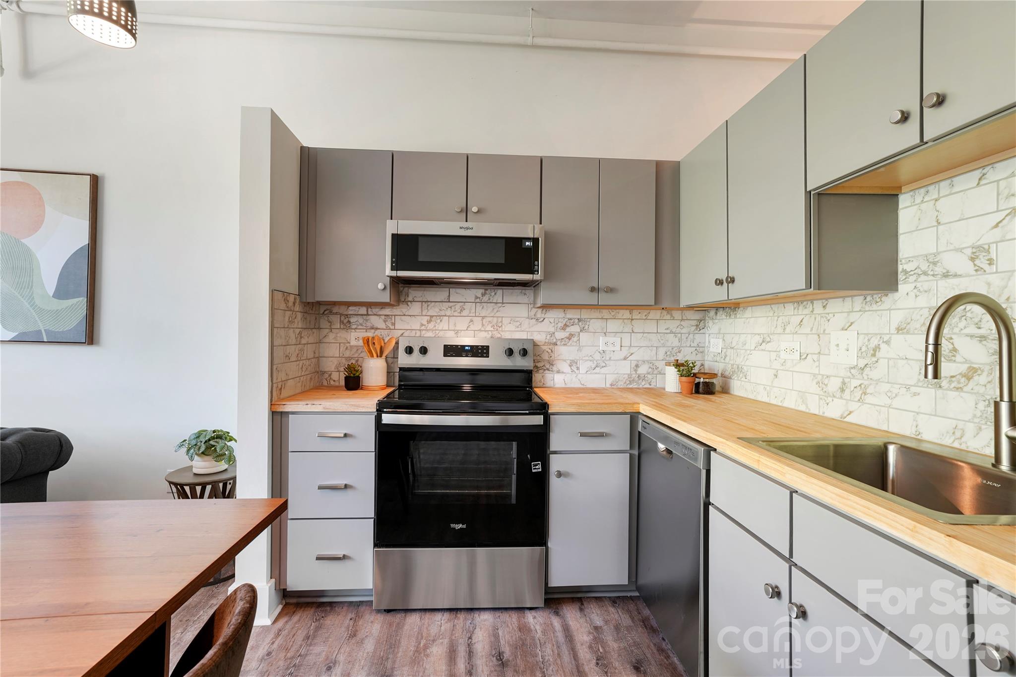Central 27 - Residential