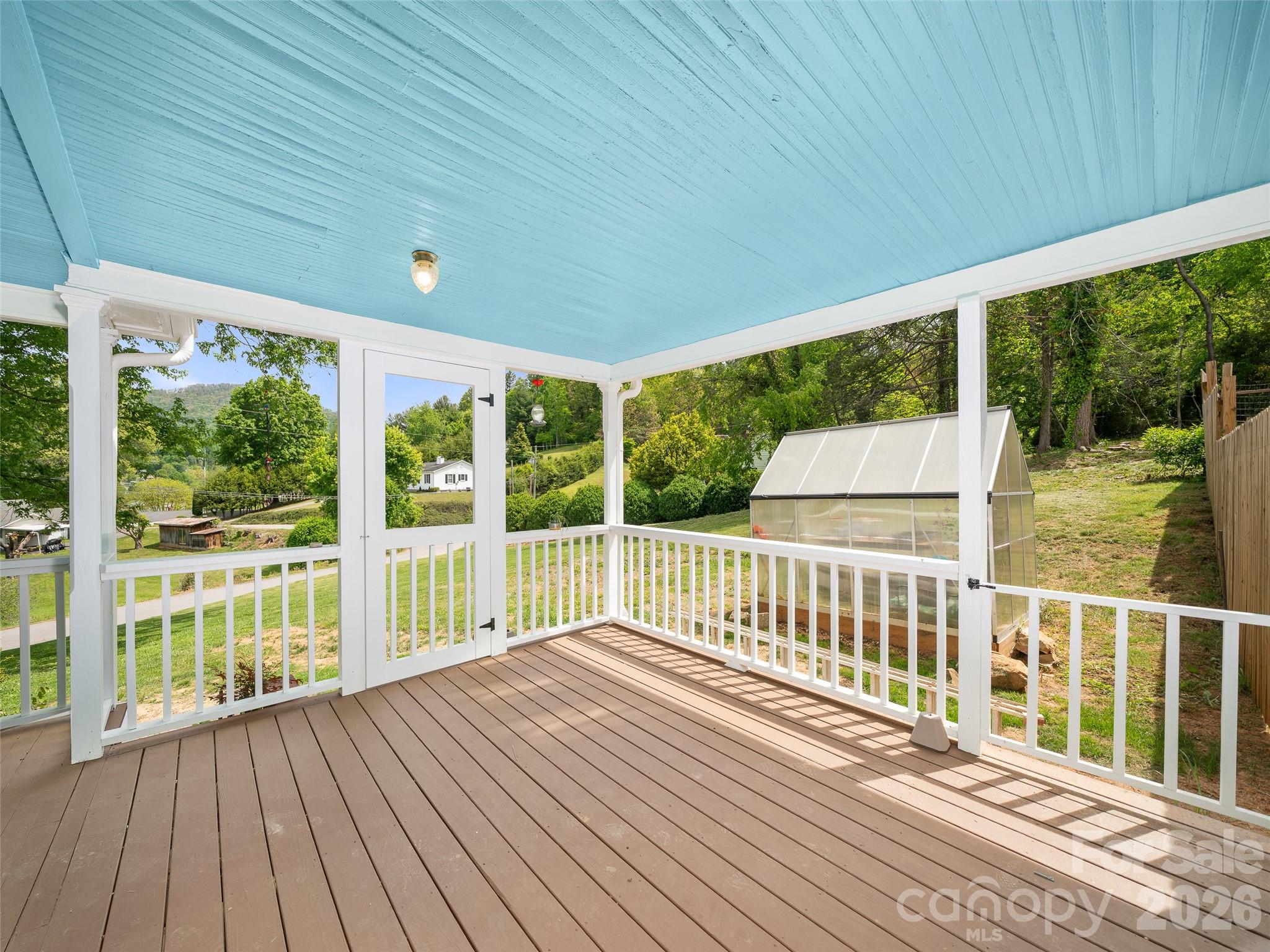309 Hillside Drive