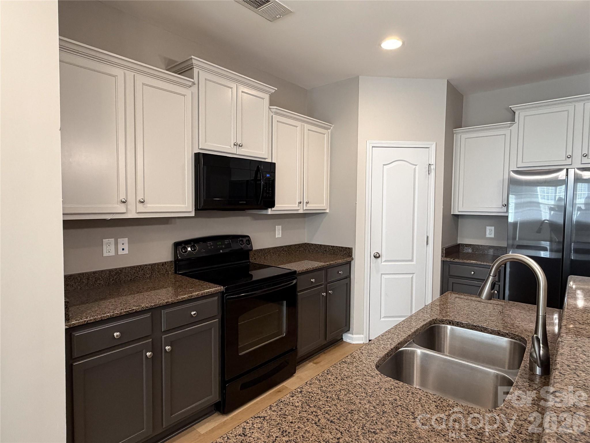 Cedar Walk - Residential