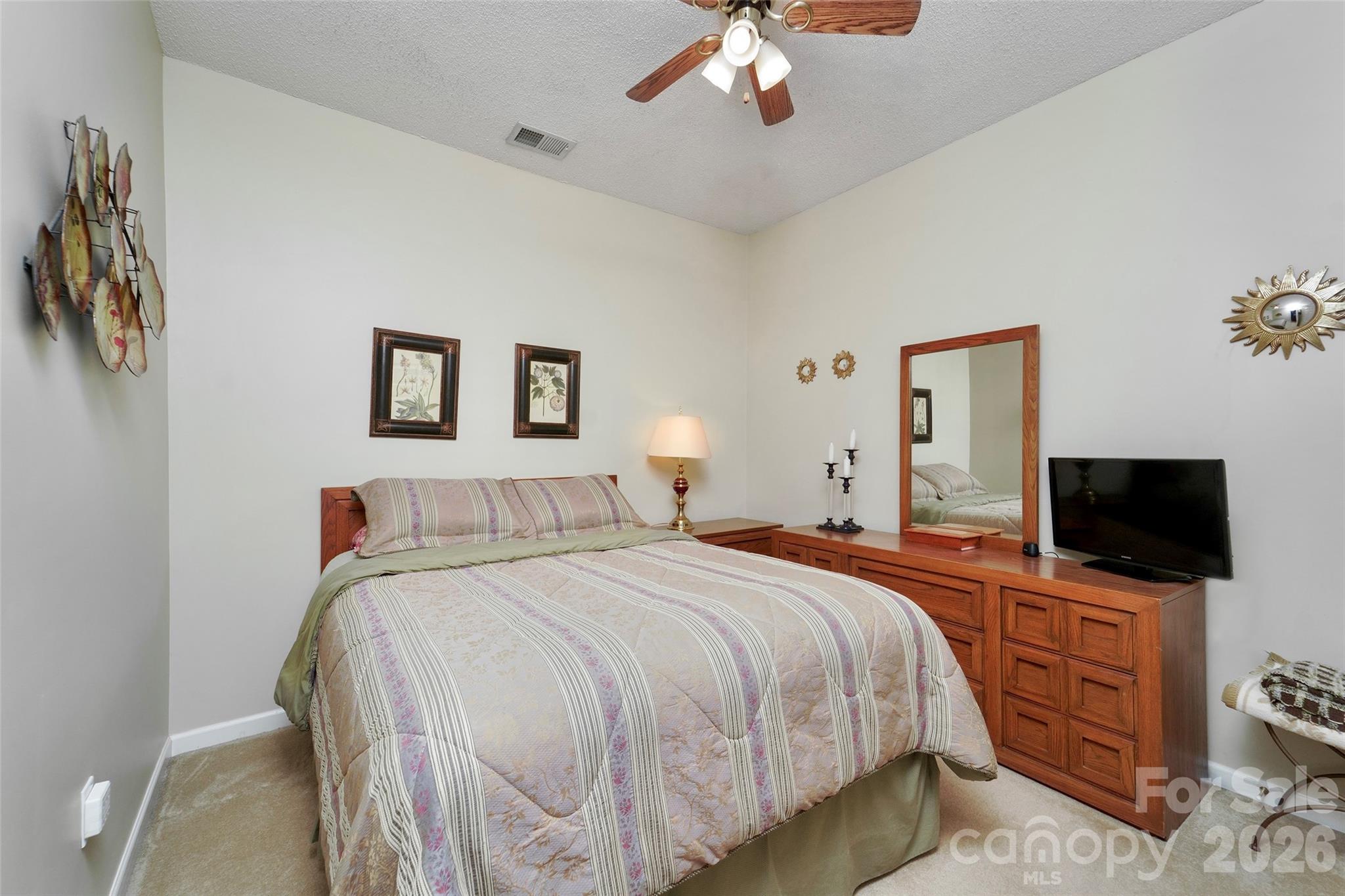 Huntington Ridge - Residential