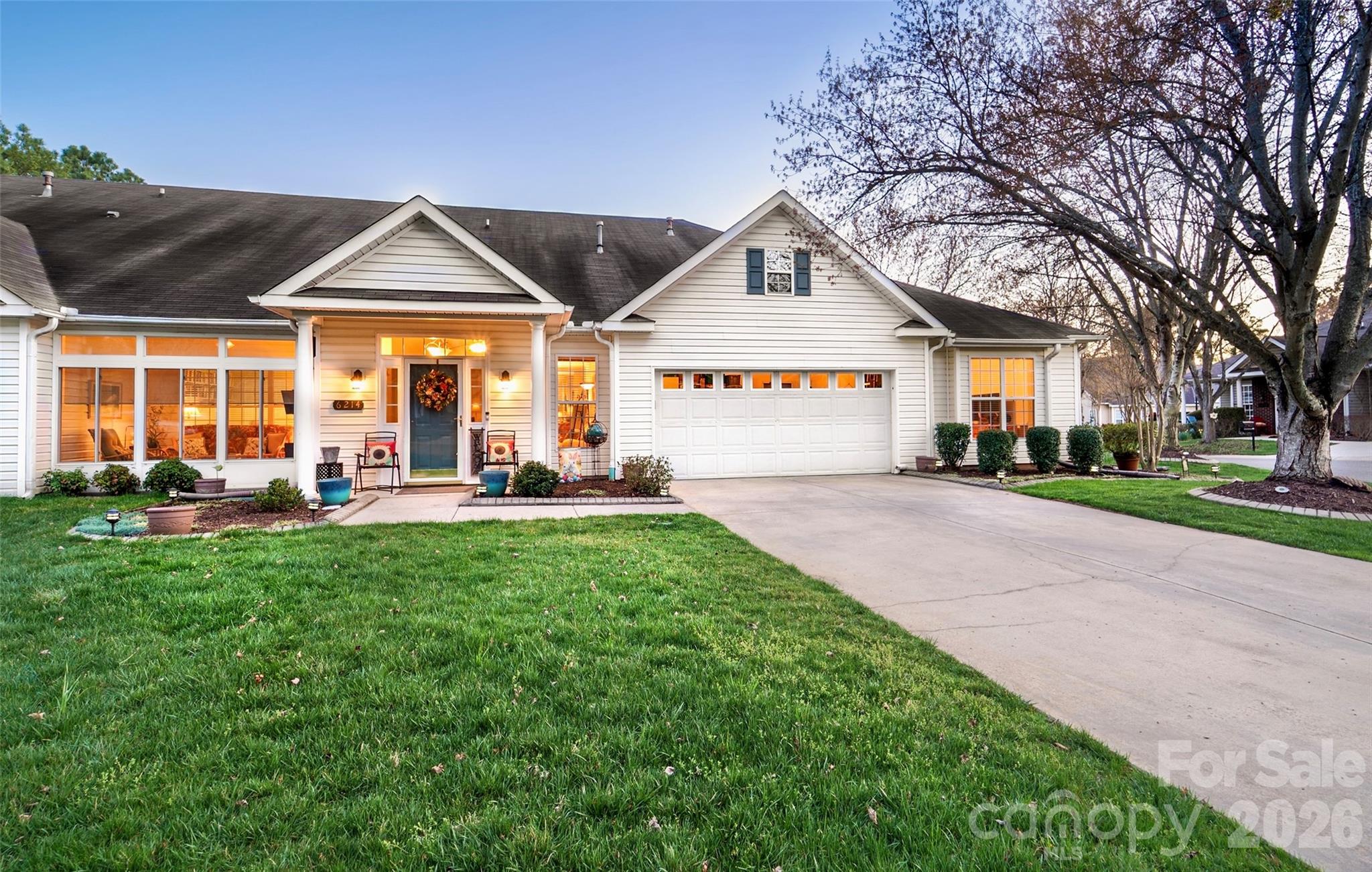 Huntington Ridge - Residential