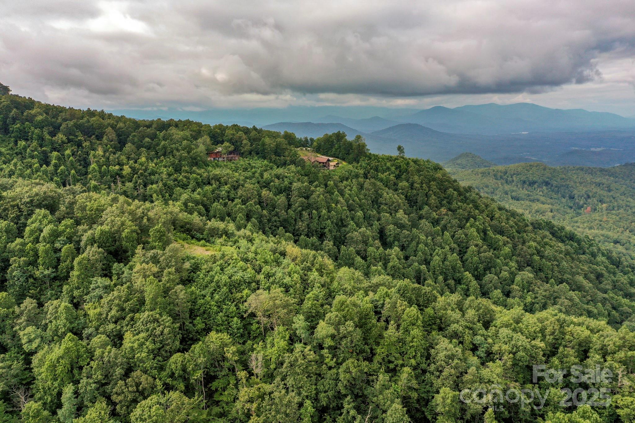 High Cliffs at Round Mountain - Land