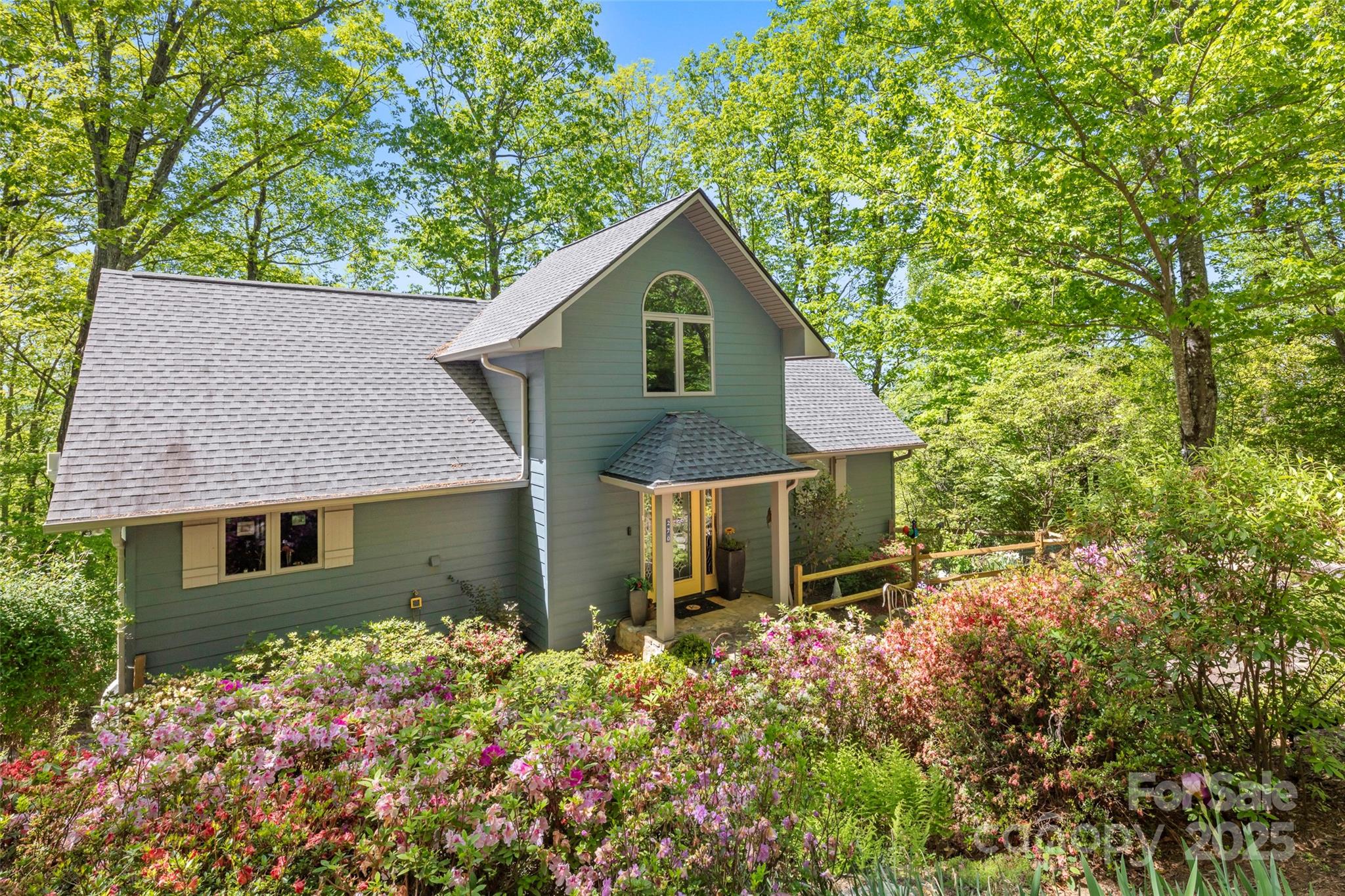 270 Ridge Drive