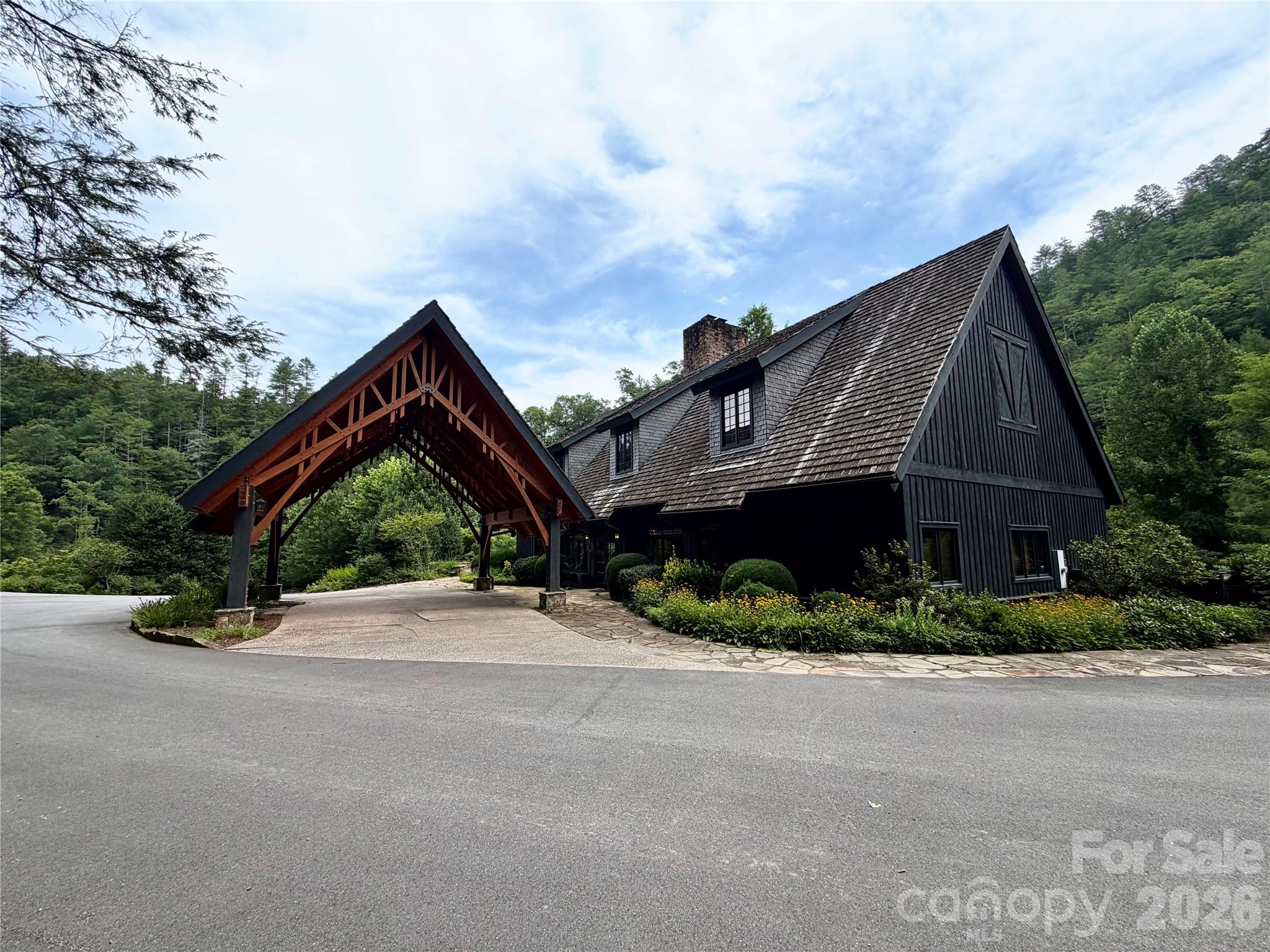 1156 Bear River Lodge Trail