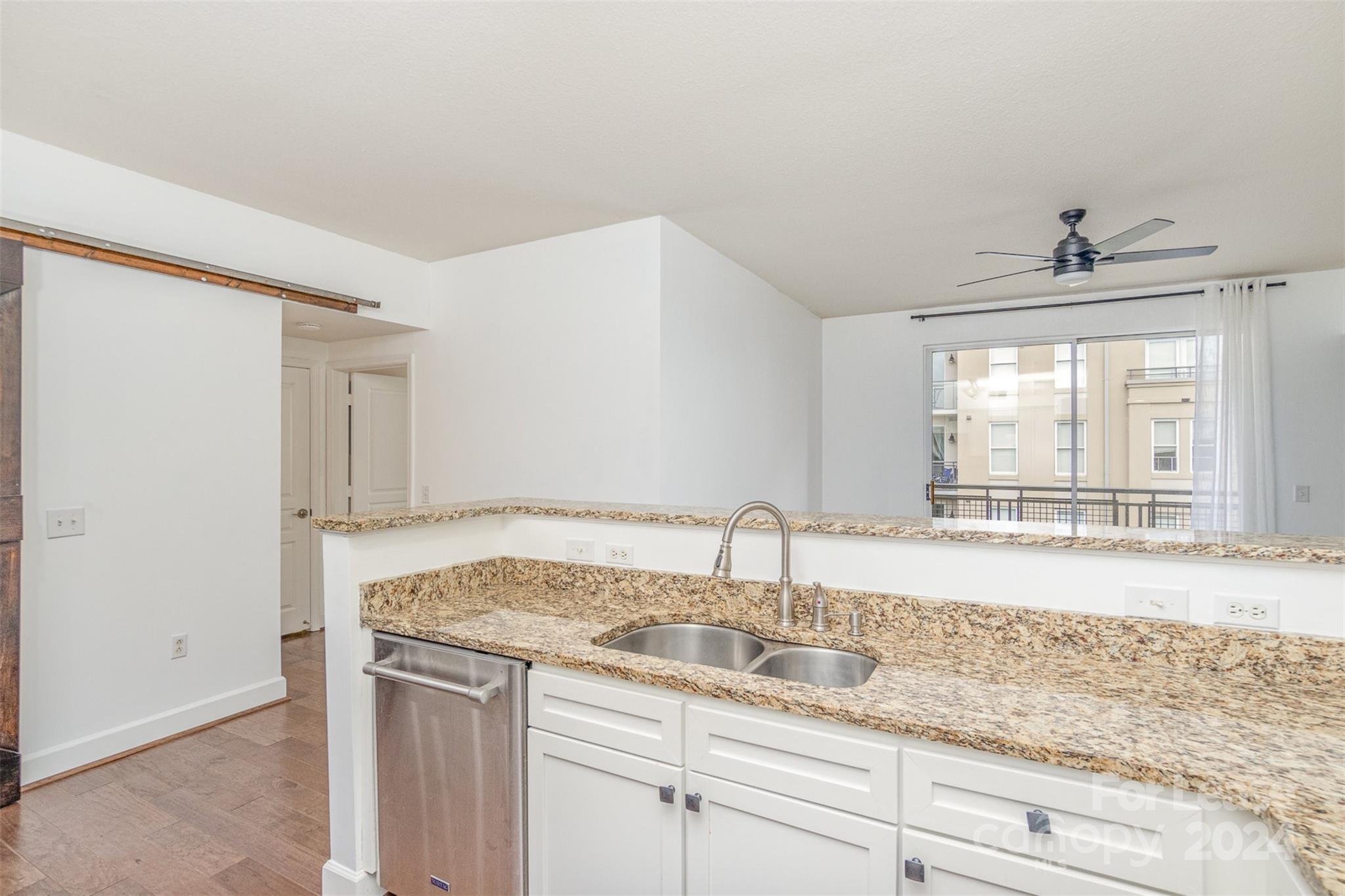 1315 East Condominium - Residential Lease